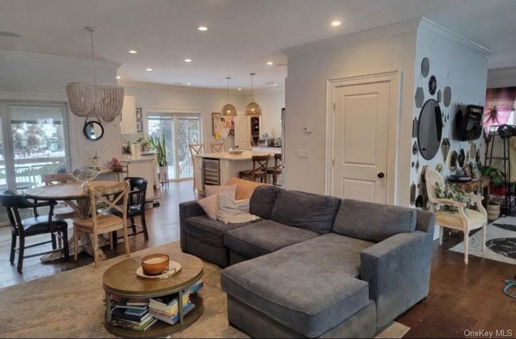 Photo of 9 Floral Lane, Saint James, NY 11780 (MLS # 944120)