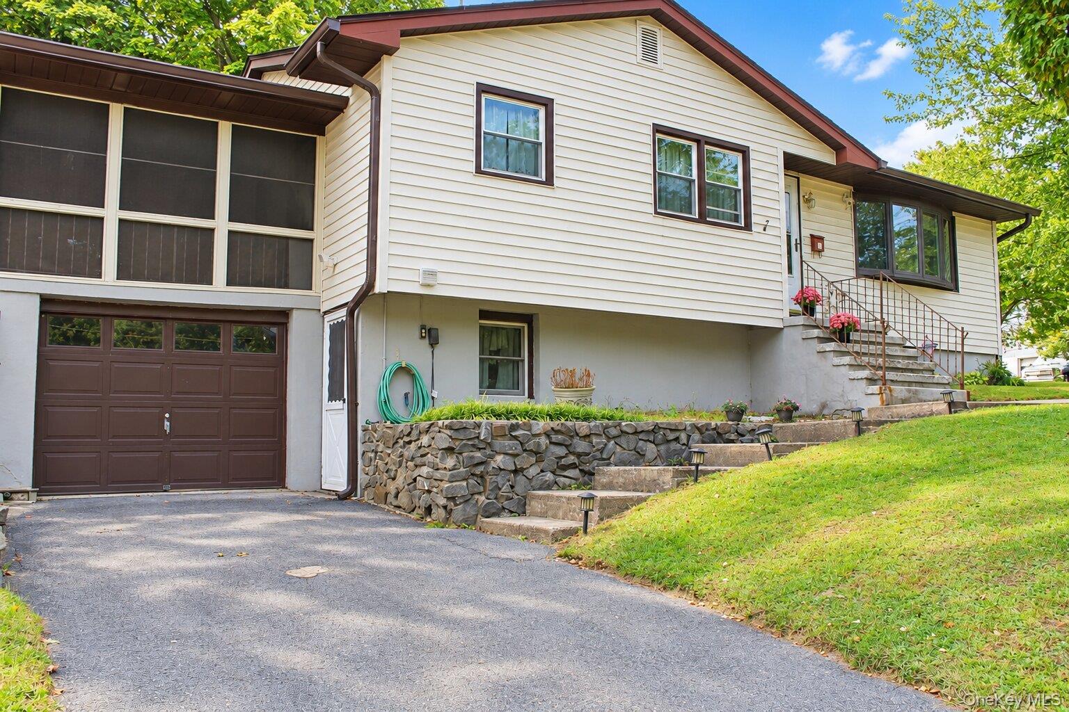1 Timberly Drive