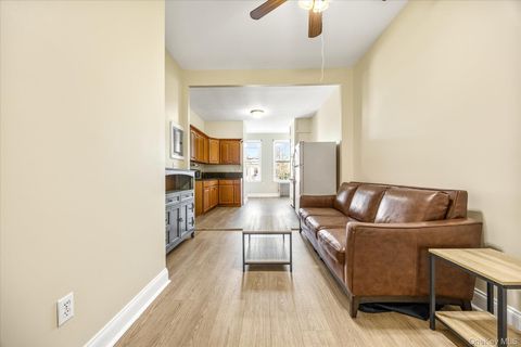 60-19 54th Street 2L Maspeth NY 11378