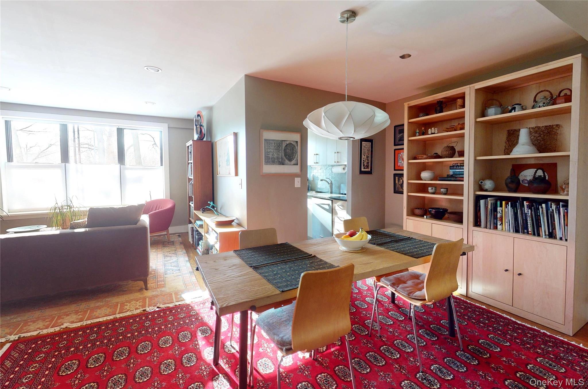 2244 Bronx Park E 1B