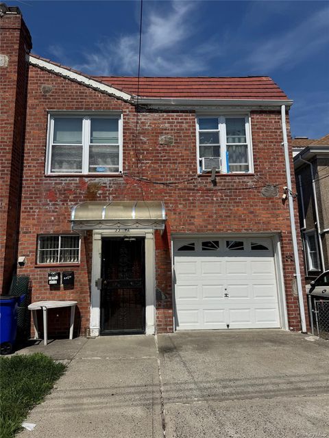 33-42 150 Street Flushing NY 11354