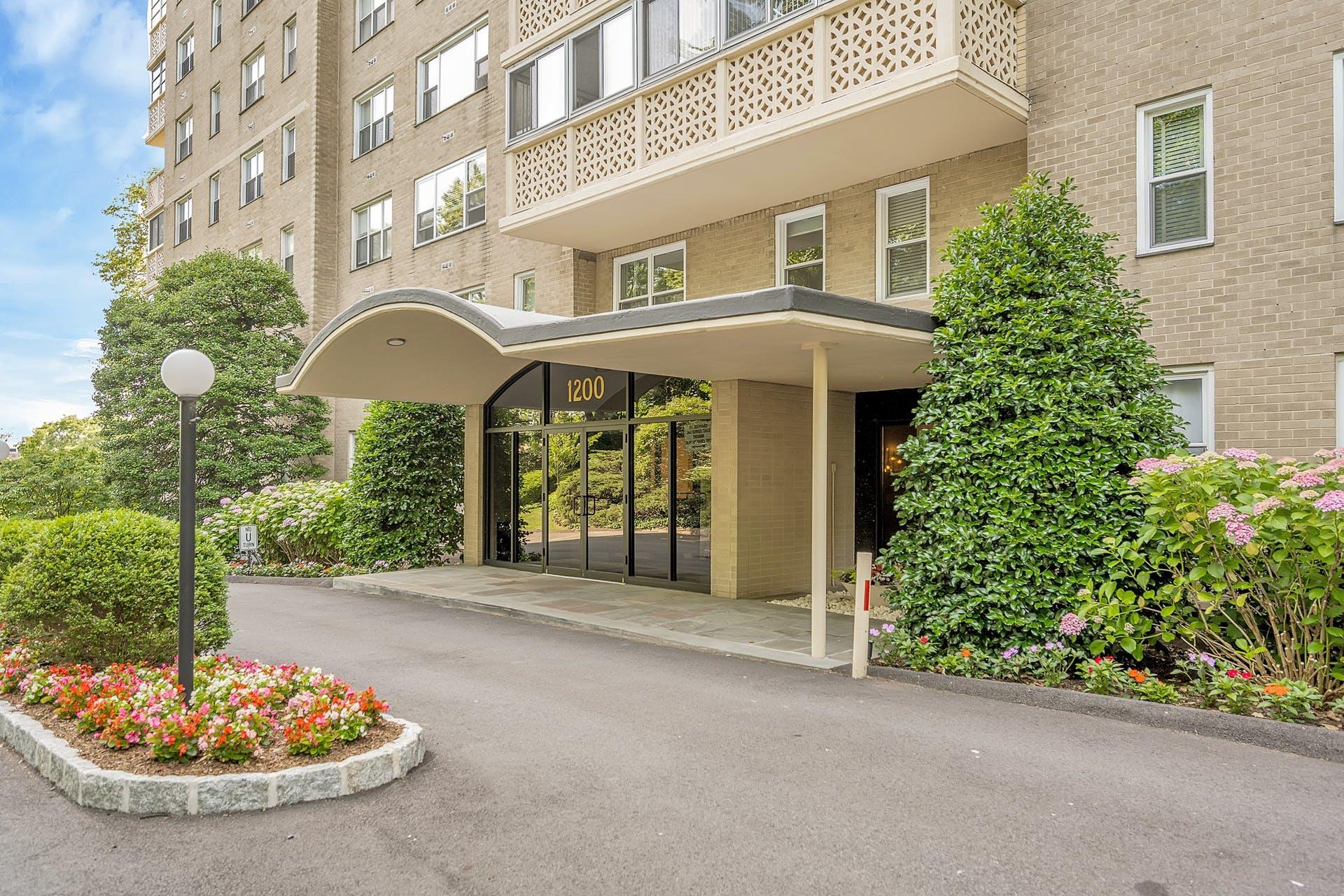 1200 Midland Avenue #2E, Bronxville, New York image 1