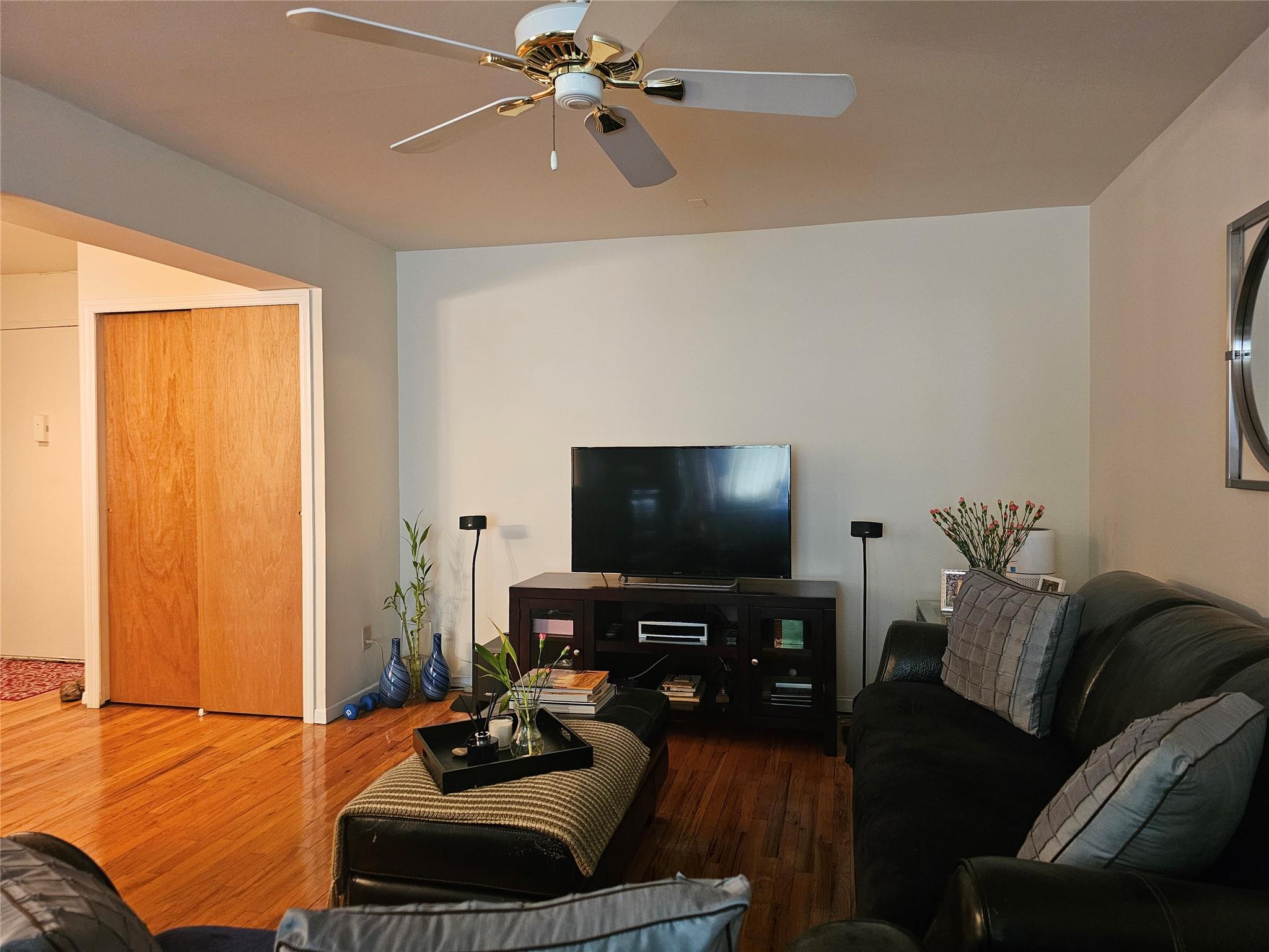601 Chestnut Street #B3, Cedarhurst, New York image 5
