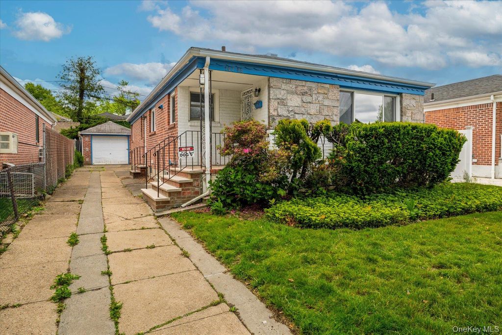 Photo of 14784 6th Avenue, Whitestone, NY 11357 (MLS # 1000755)