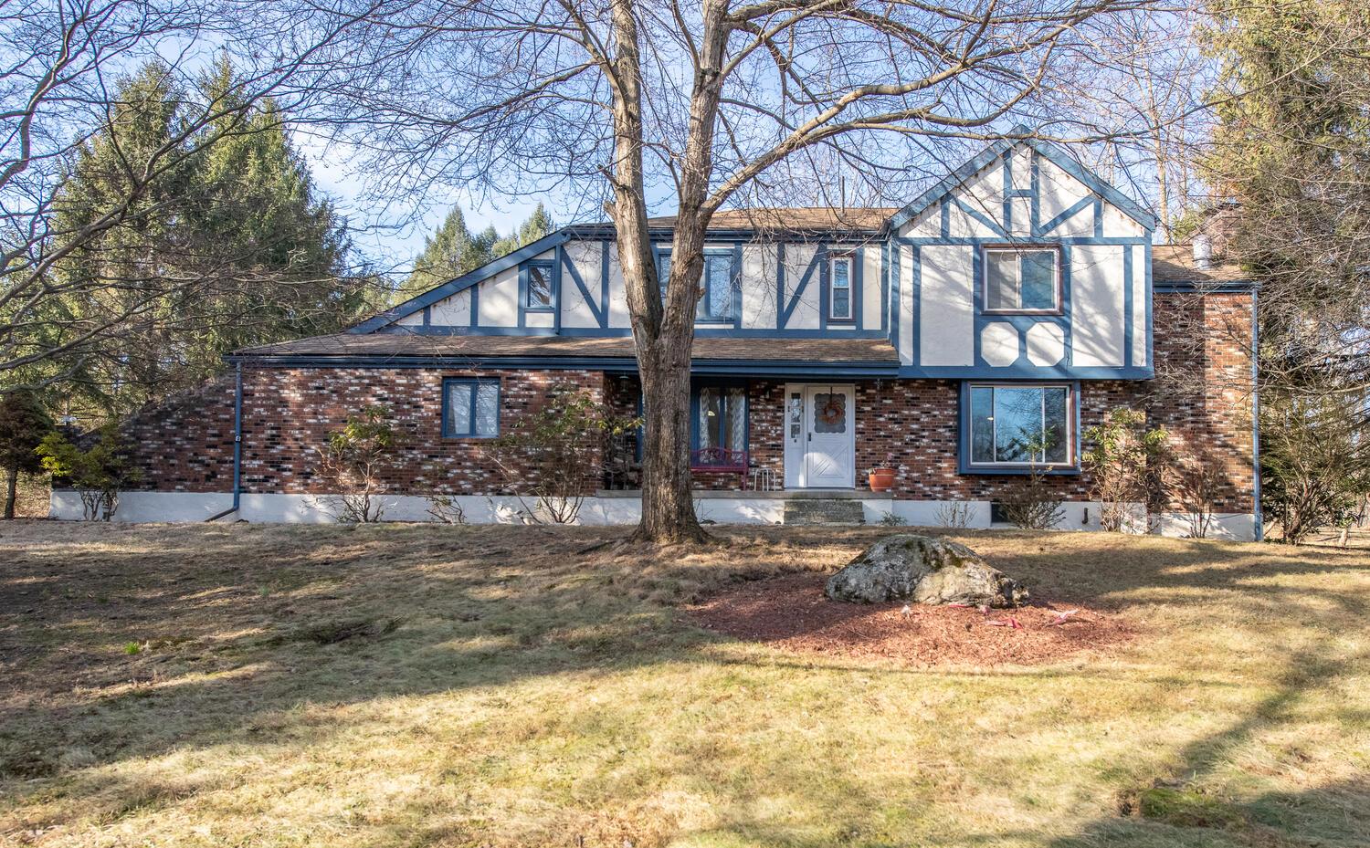 3 E Sebastian Court, Hopewell Junction, New York image 1