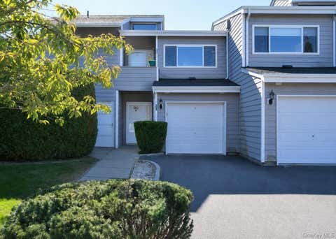Condo For Sale - 31 Vista Drive<br/> Manorville, NY 11949