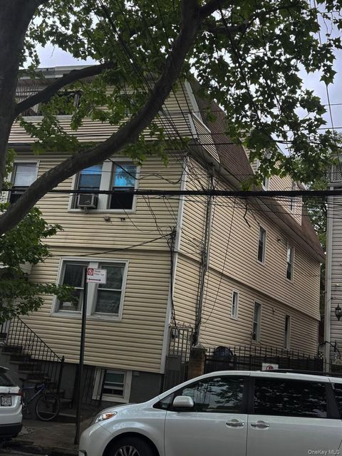33-30 109th Street Corona NY 11368