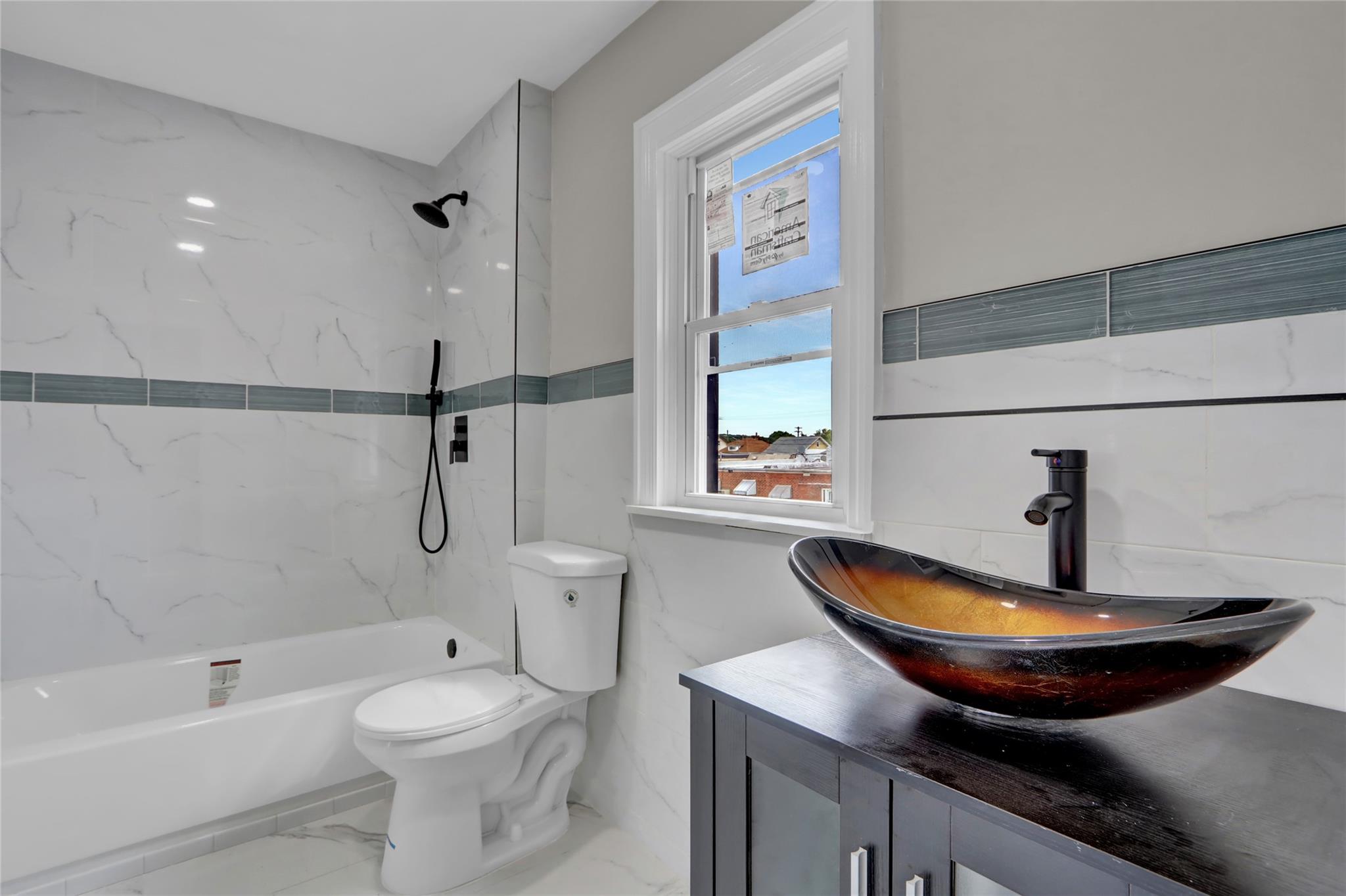 90-33 219th Street, Queens Village, New York image 19