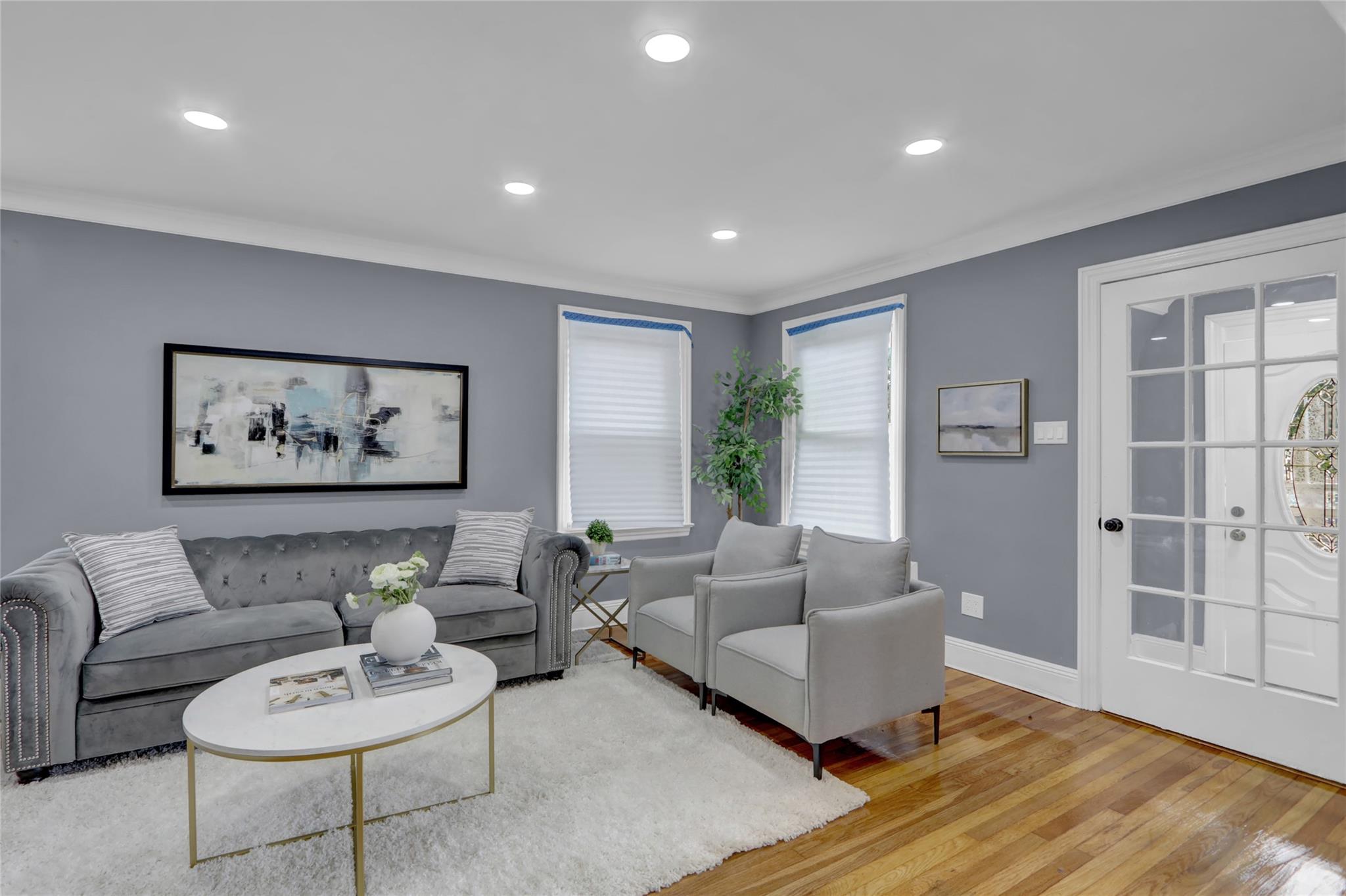 90-33 219th Street, Queens Village, New York image 4