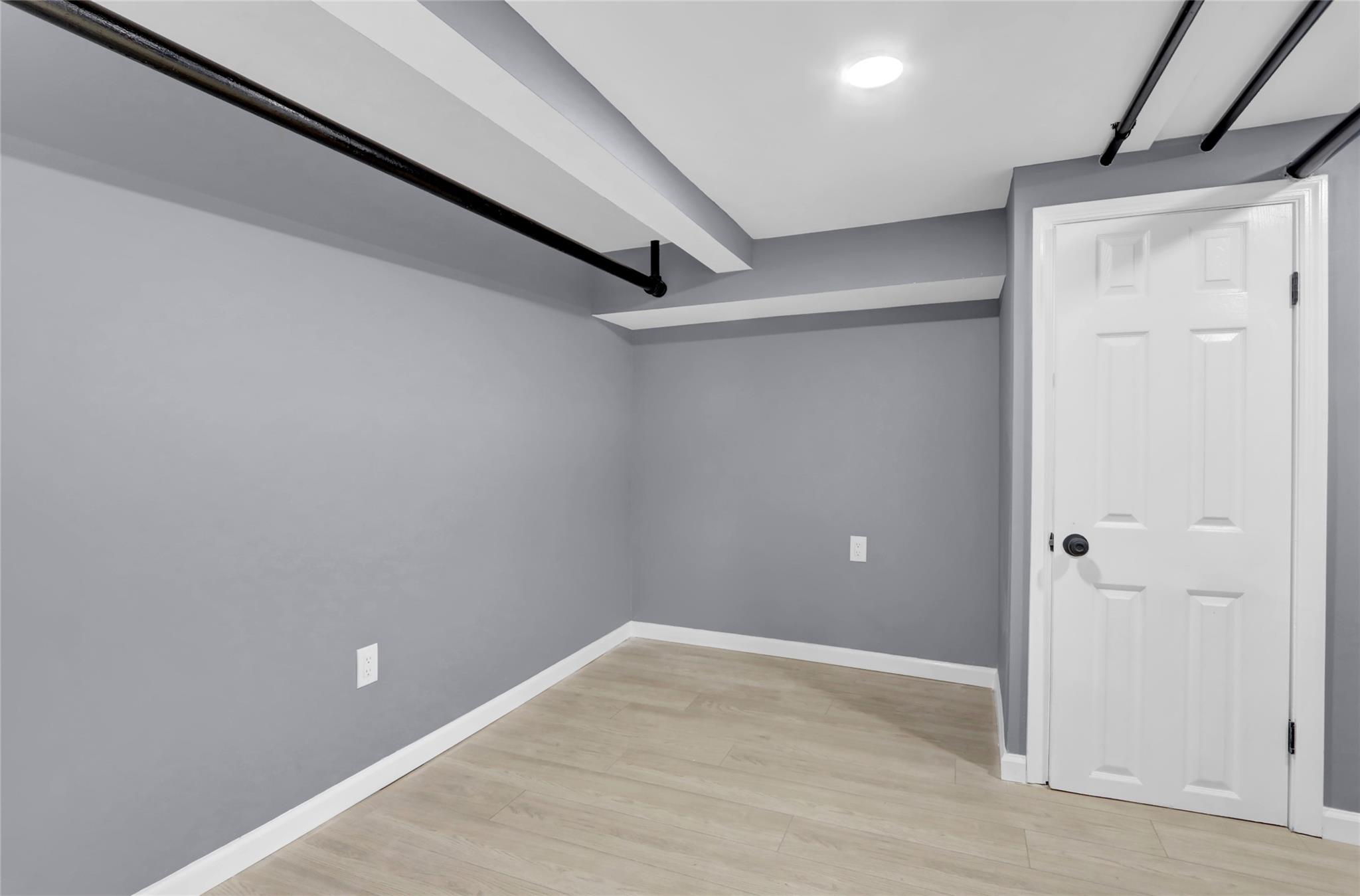 90-33 219th Street, Queens Village, New York image 14