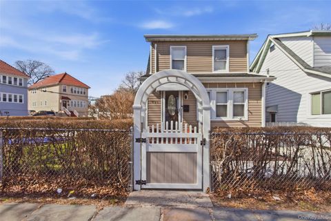 620 S 9th Avenue Mount Vernon NY 10550