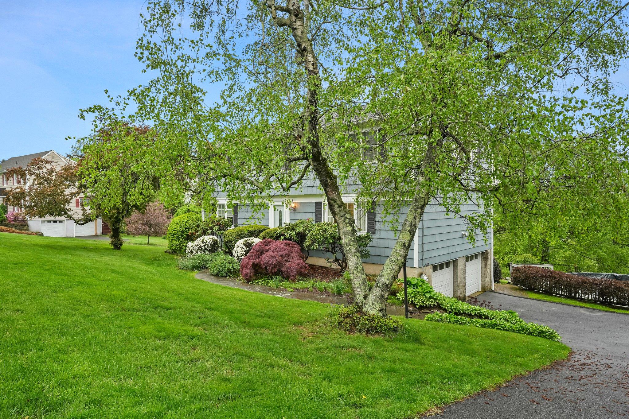34 Sunset Drive, North Salem, New York image 38