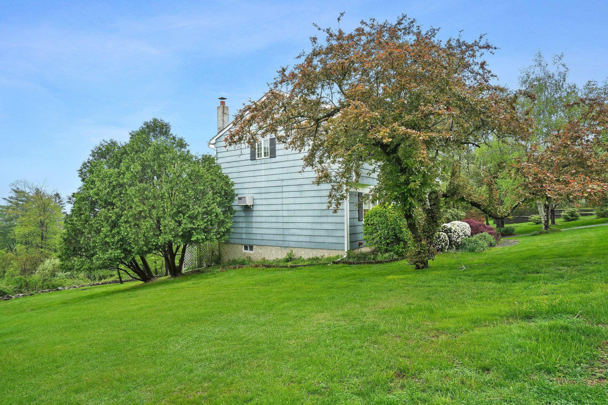 34 Sunset Drive, North Salem, New York image 29