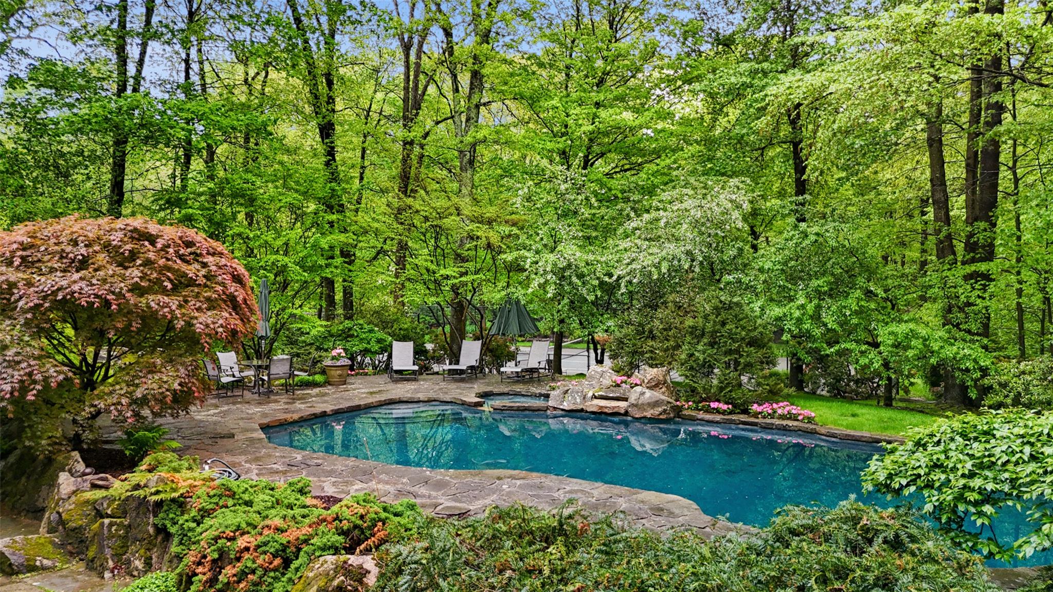 17 Eastwoods Road, Pound Ridge, New York image 24