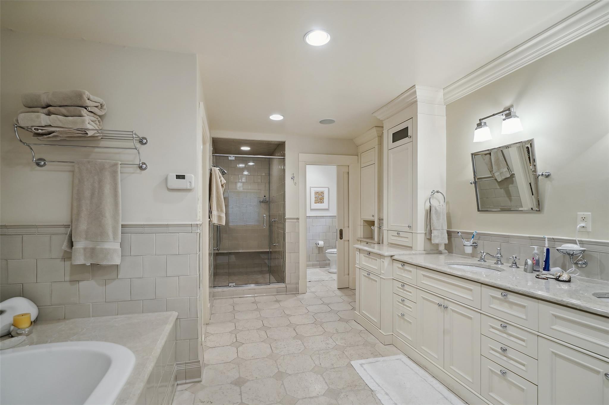 17 Eastwoods Road, Pound Ridge, New York image 16