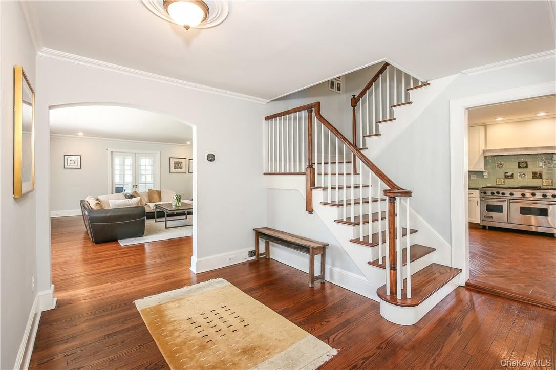 26 Earlwoode Drive