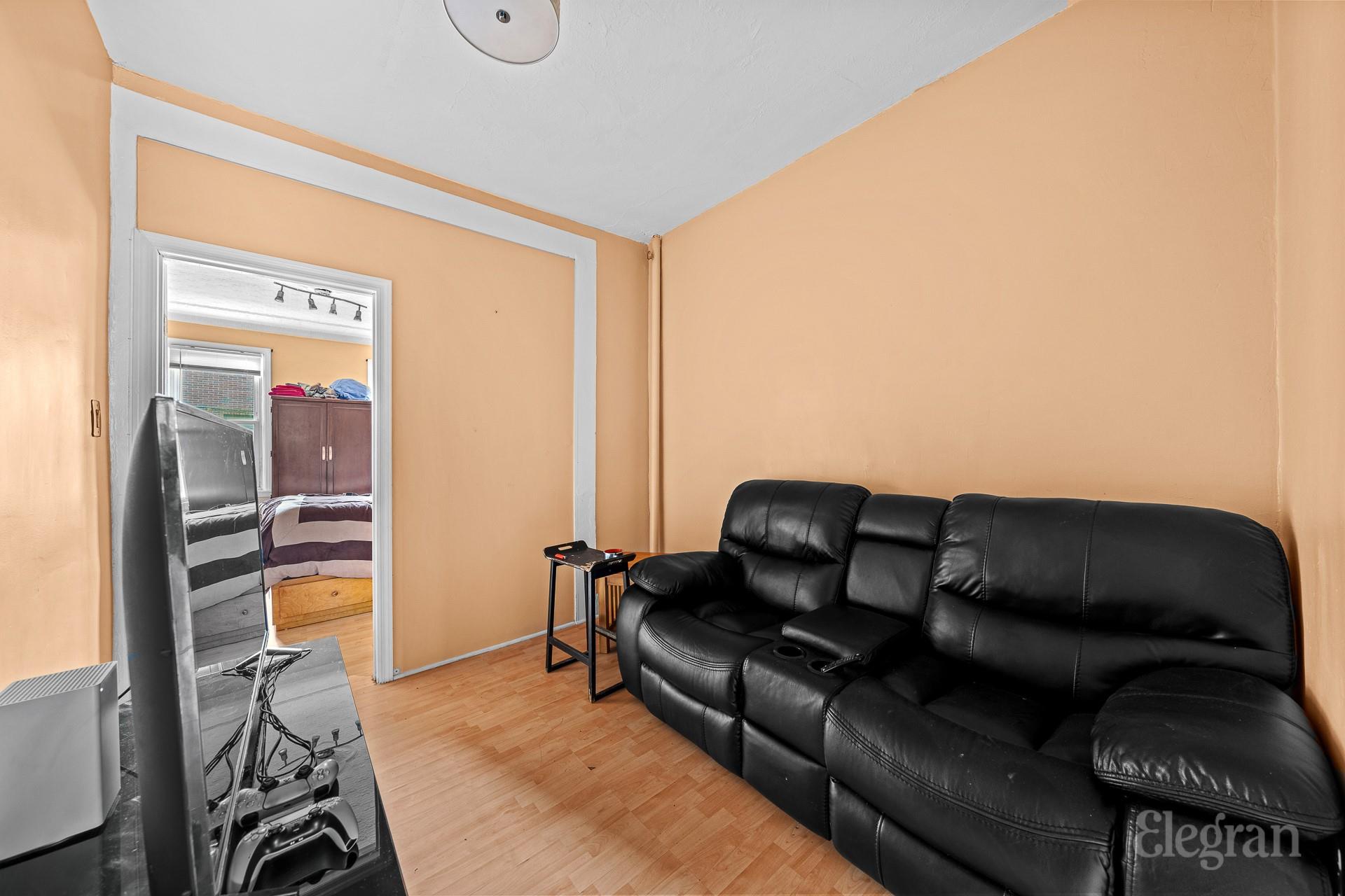 6089 54th Street, Maspeth, New York image 15