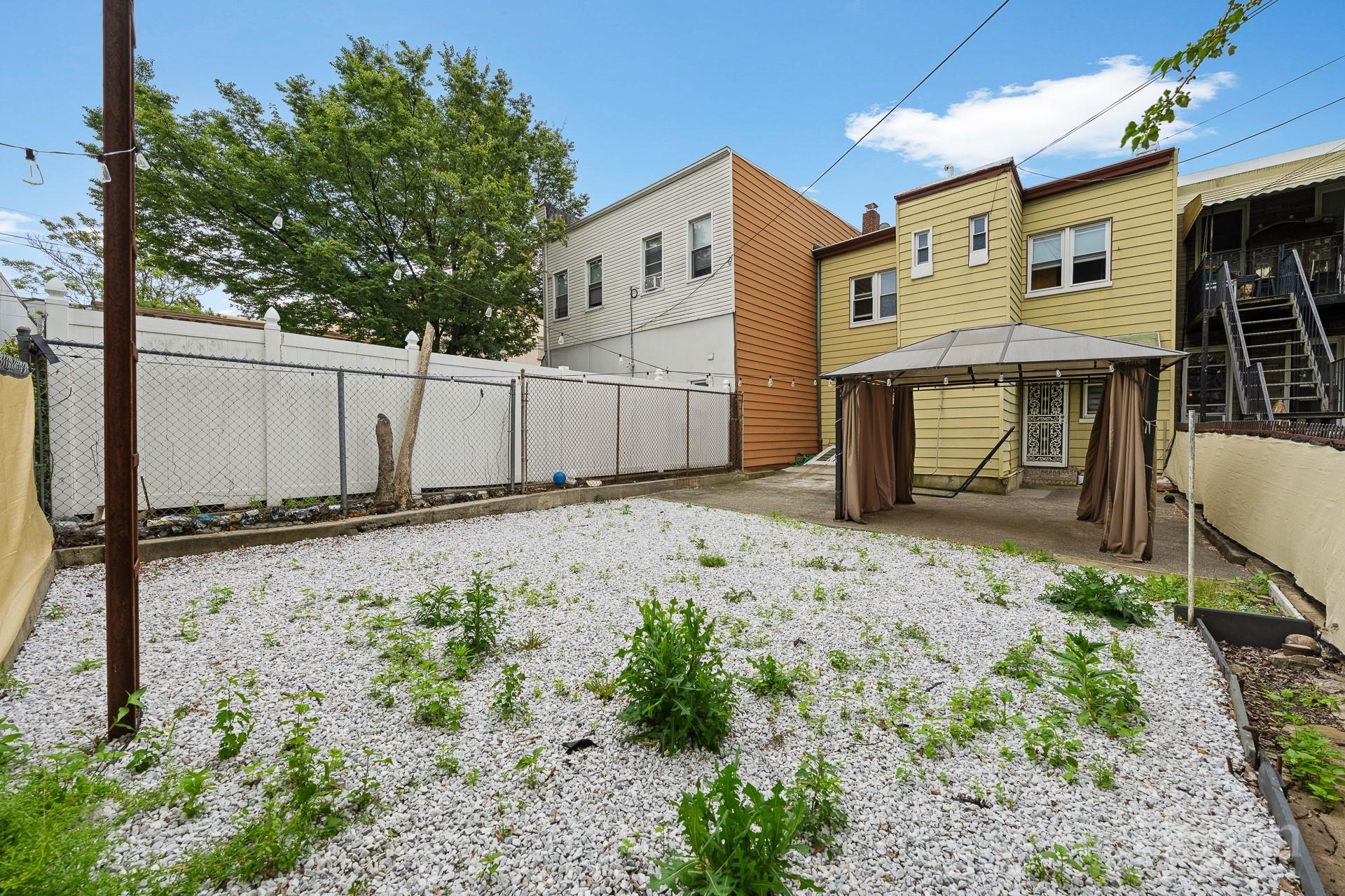 6089 54th Street, Maspeth, New York image 19