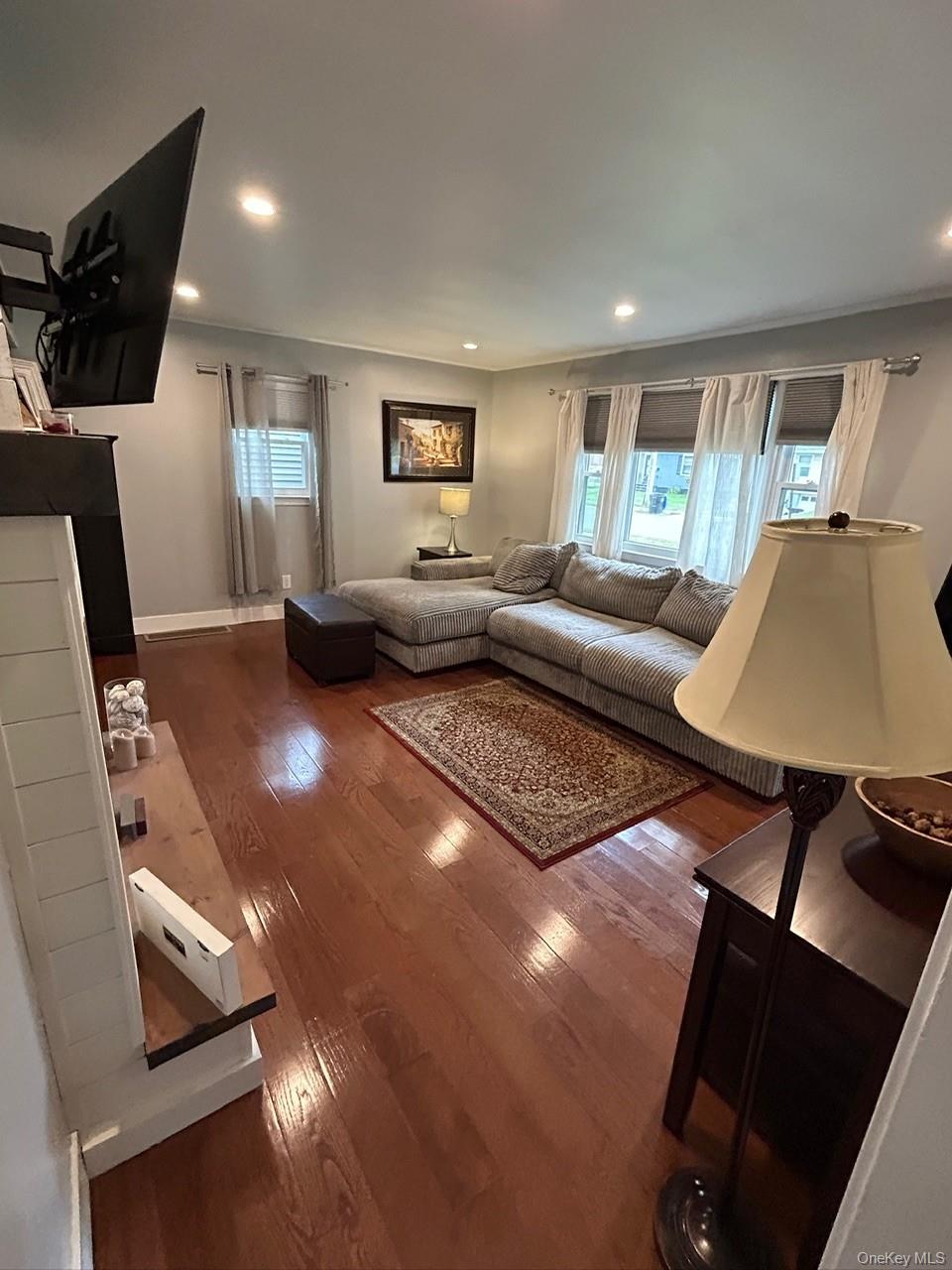 6 Wilson Boulevard
