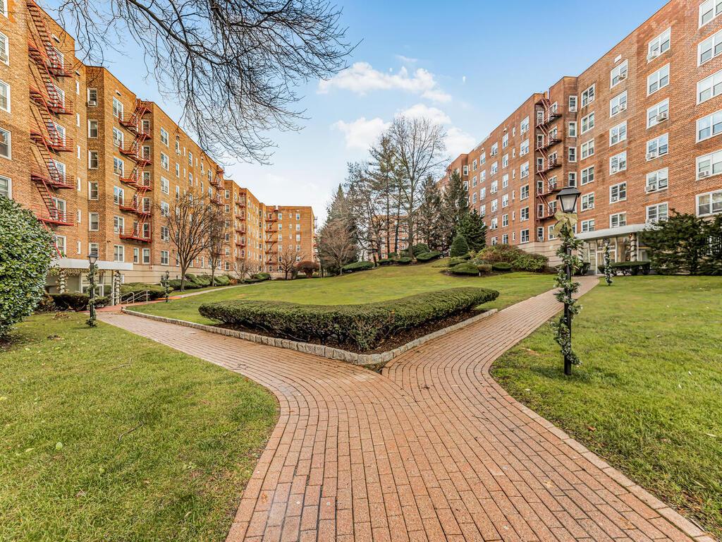 1304 Midland Avenue #C35, Yonkers, New York image 16