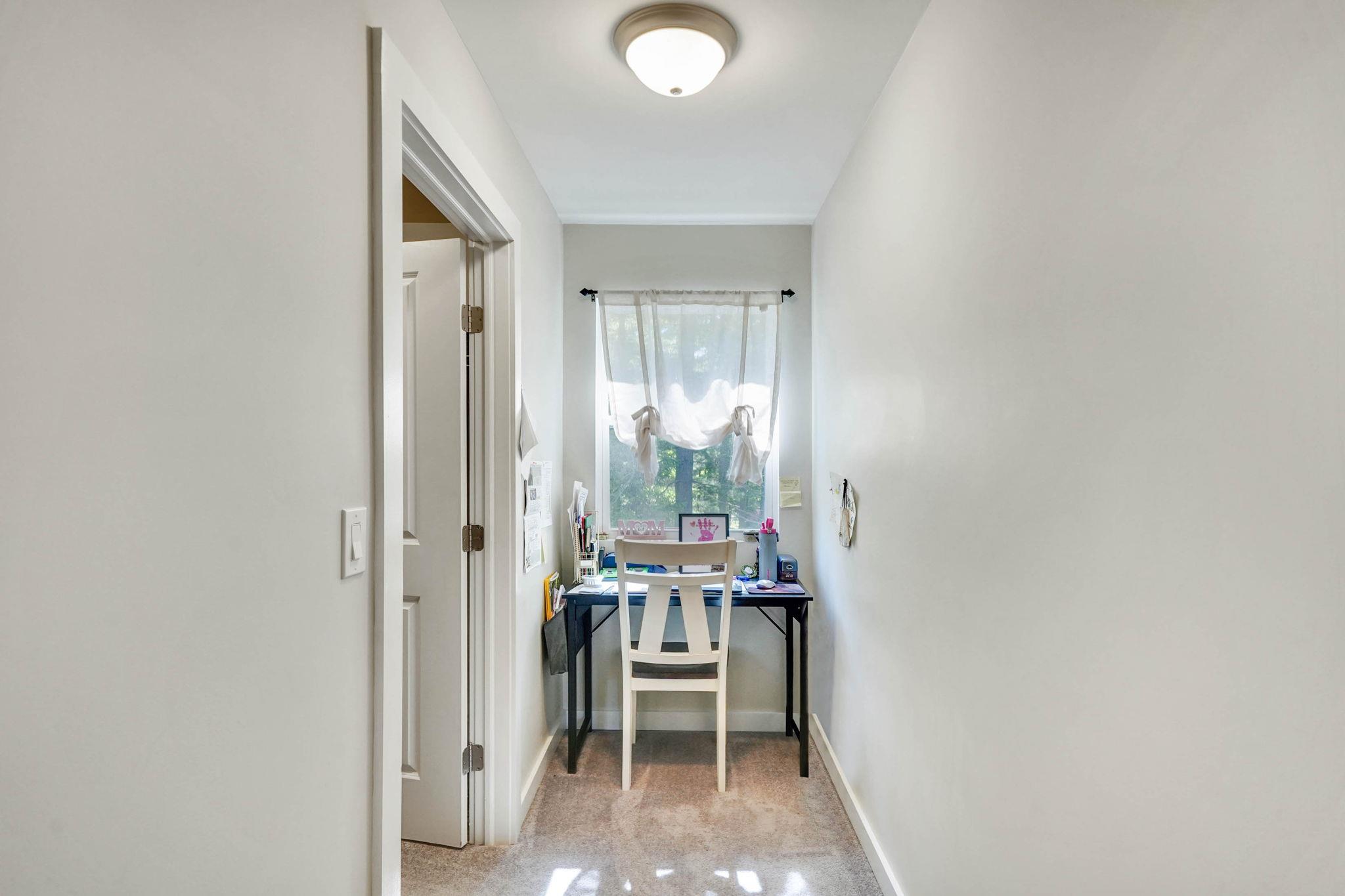 59 Middle Island Boulevard, Middle Island, New York image 29