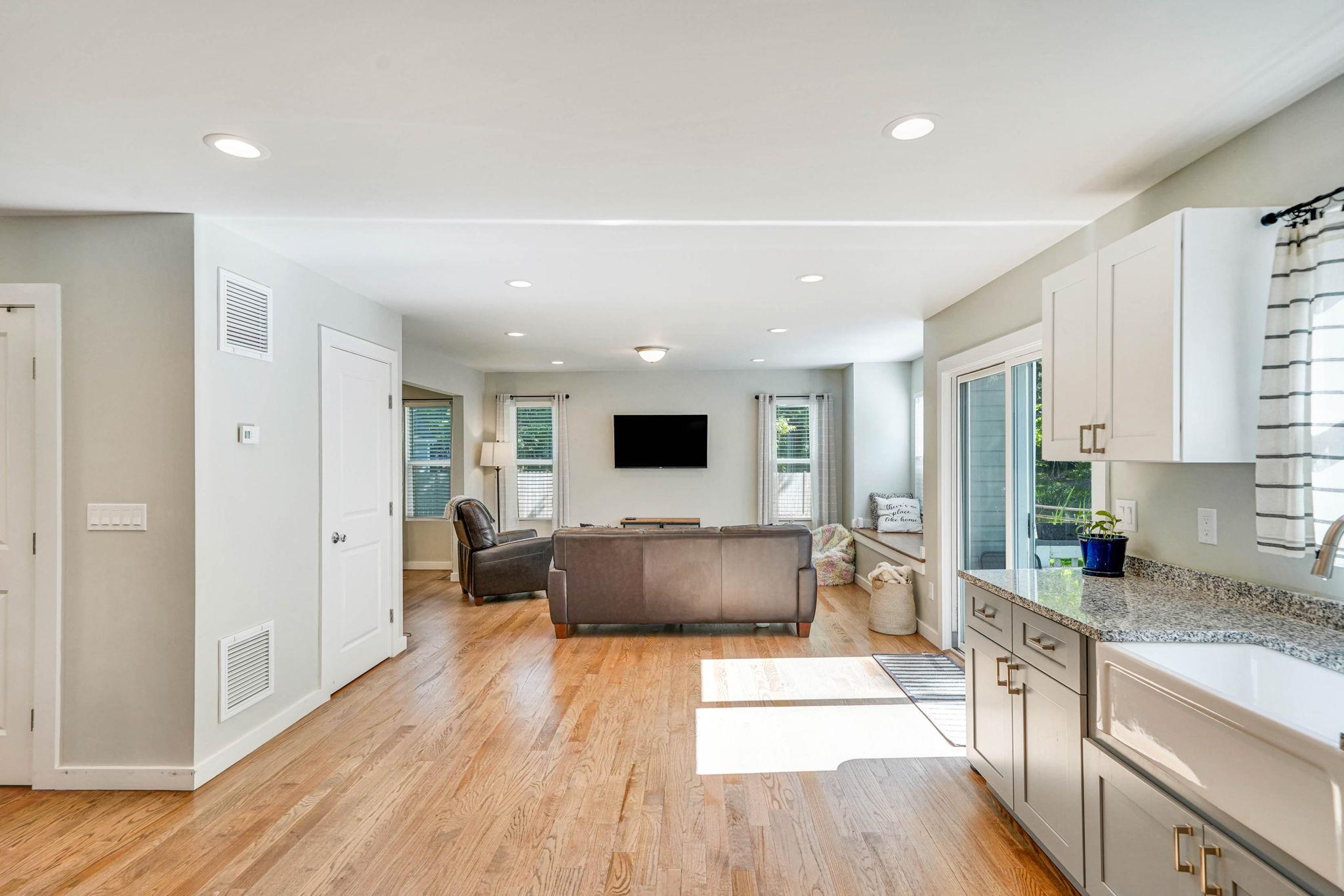 59 Middle Island Boulevard, Middle Island, New York image 12