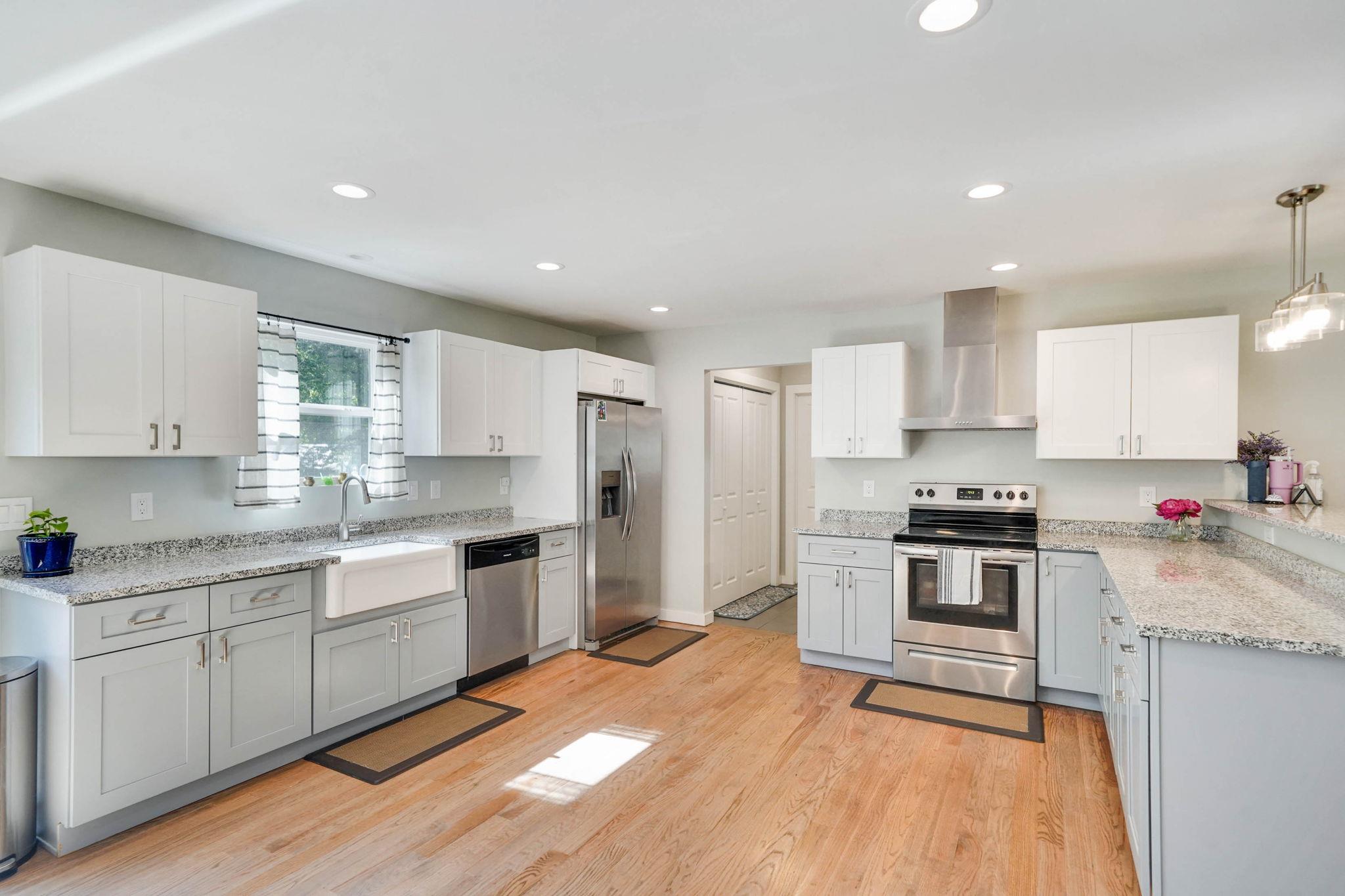 59 Middle Island Boulevard, Middle Island, New York image 5