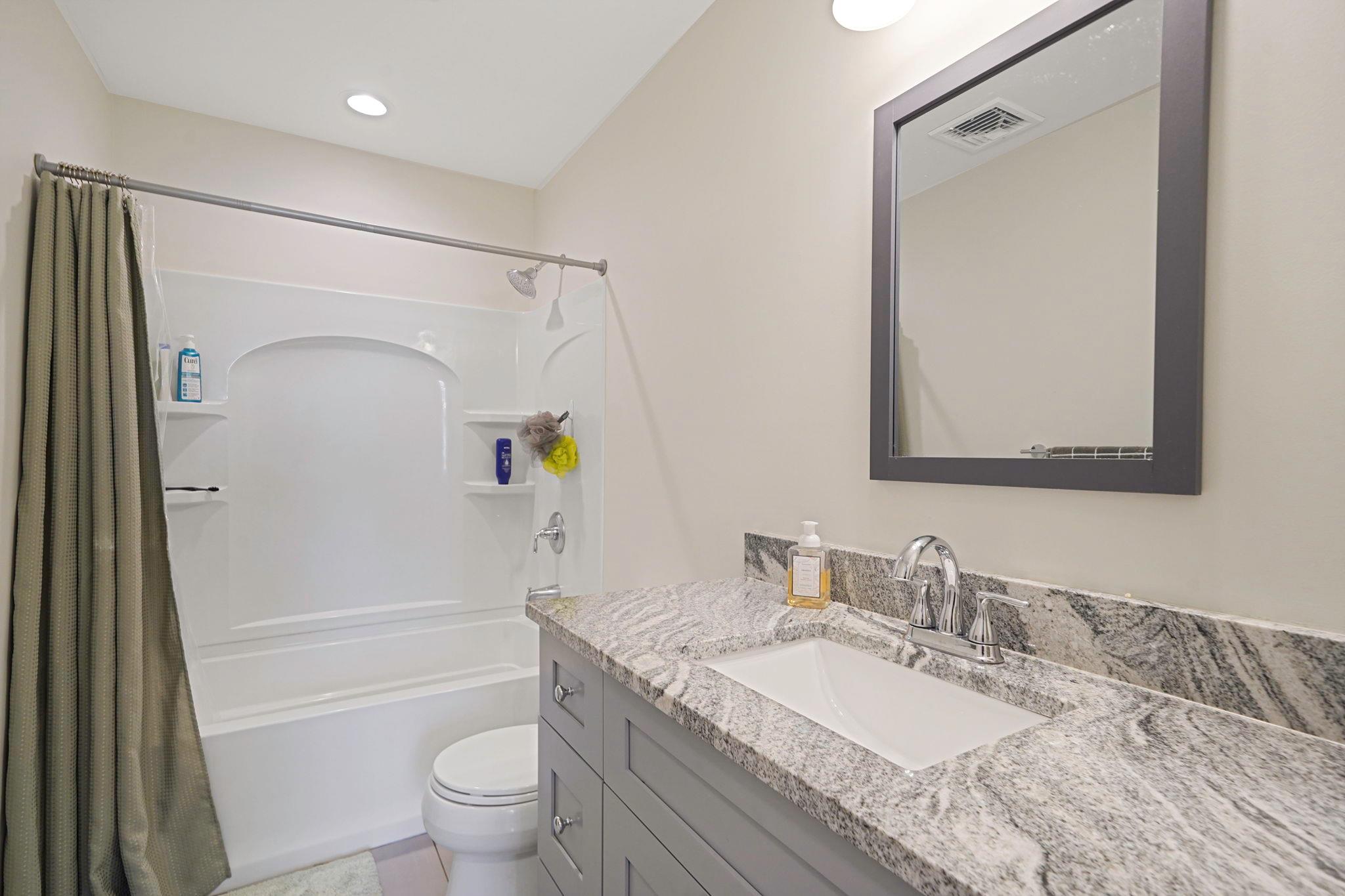 59 Middle Island Boulevard, Middle Island, New York image 24