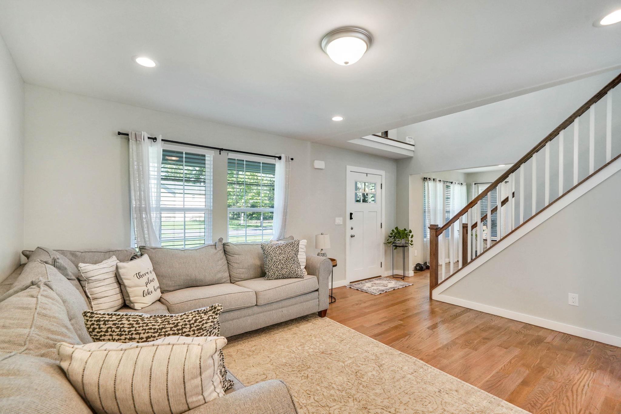 59 Middle Island Boulevard, Middle Island, New York image 9