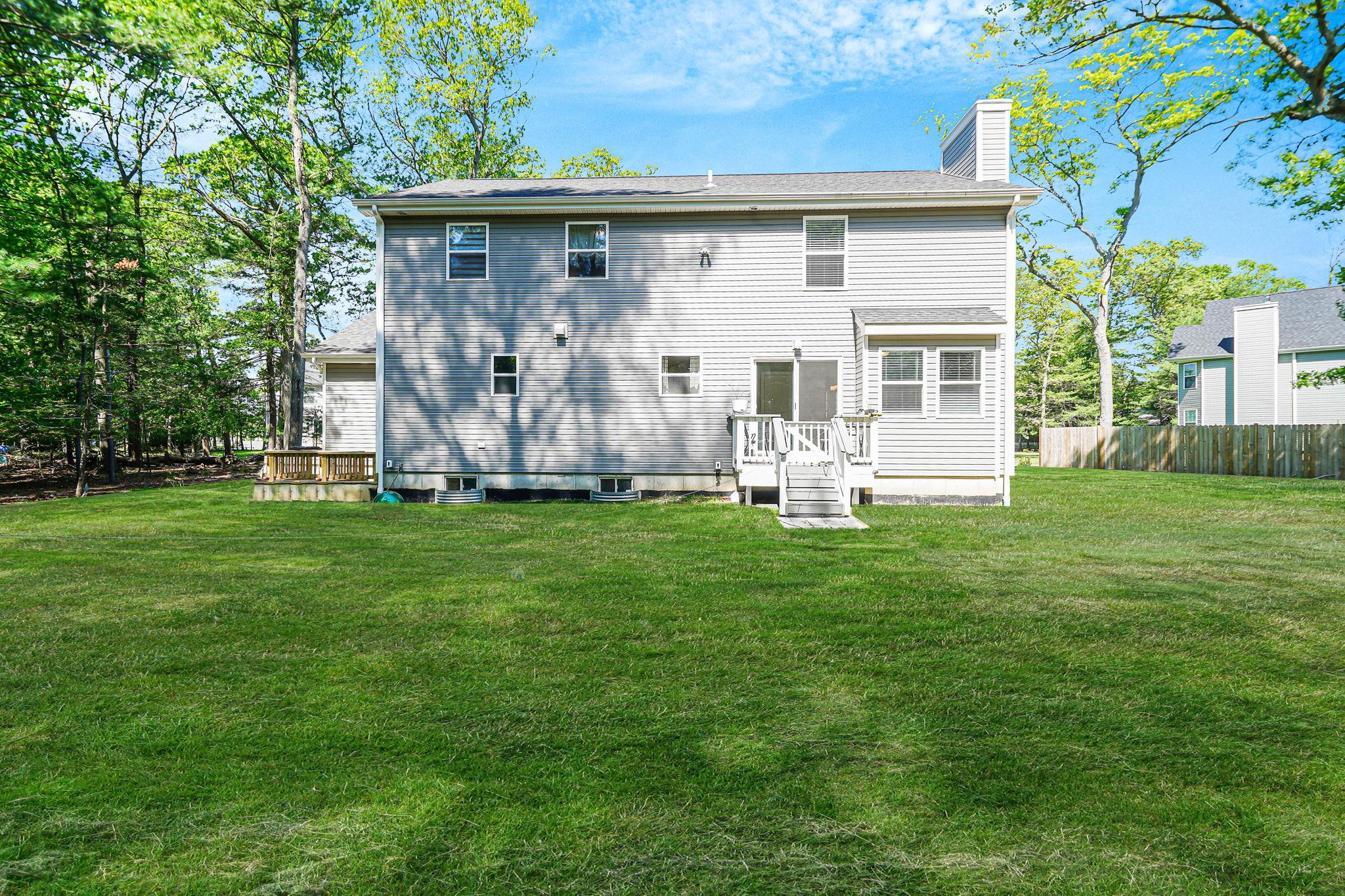 59 Middle Island Boulevard, Middle Island, New York image 38