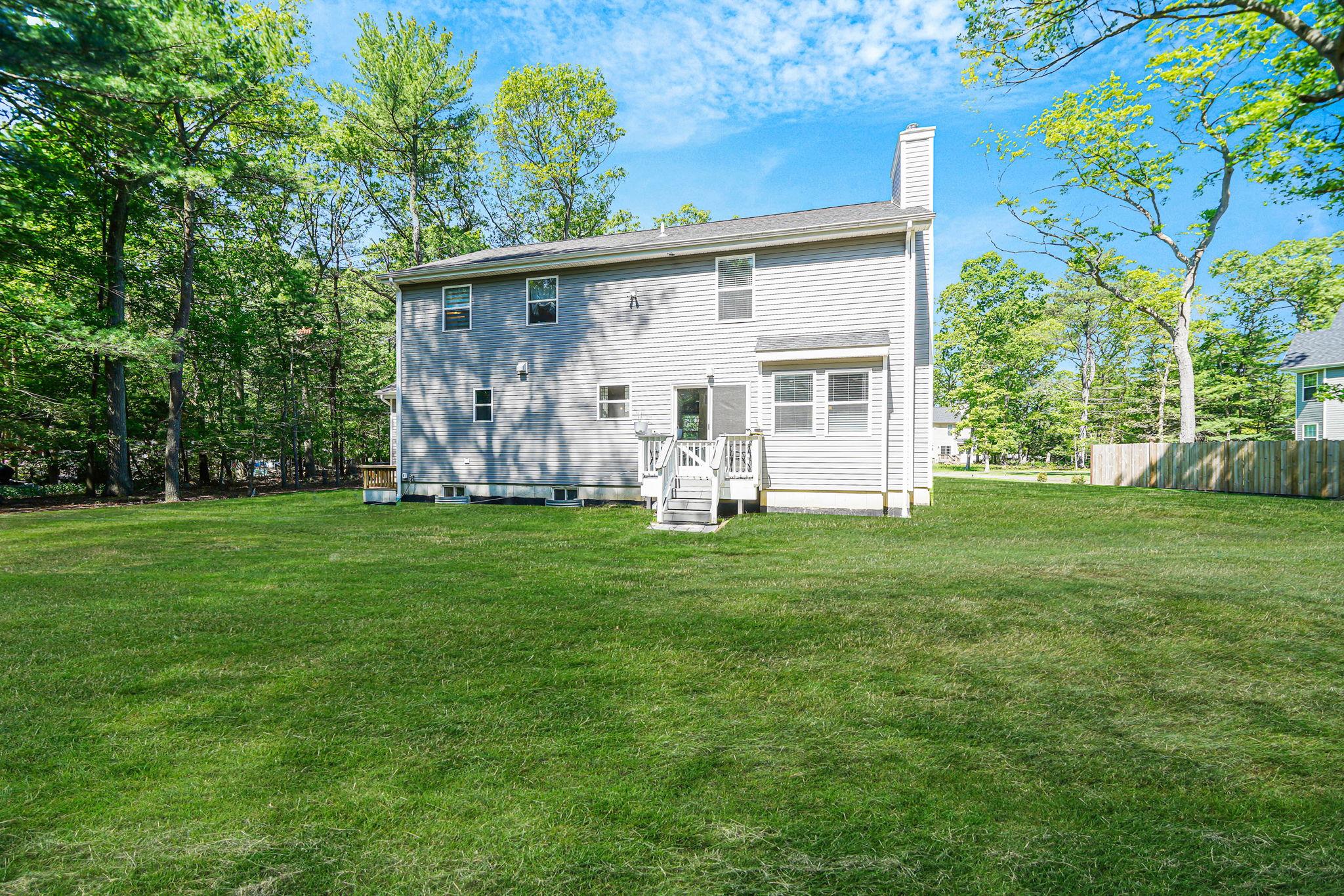 59 Middle Island Boulevard, Middle Island, New York image 40