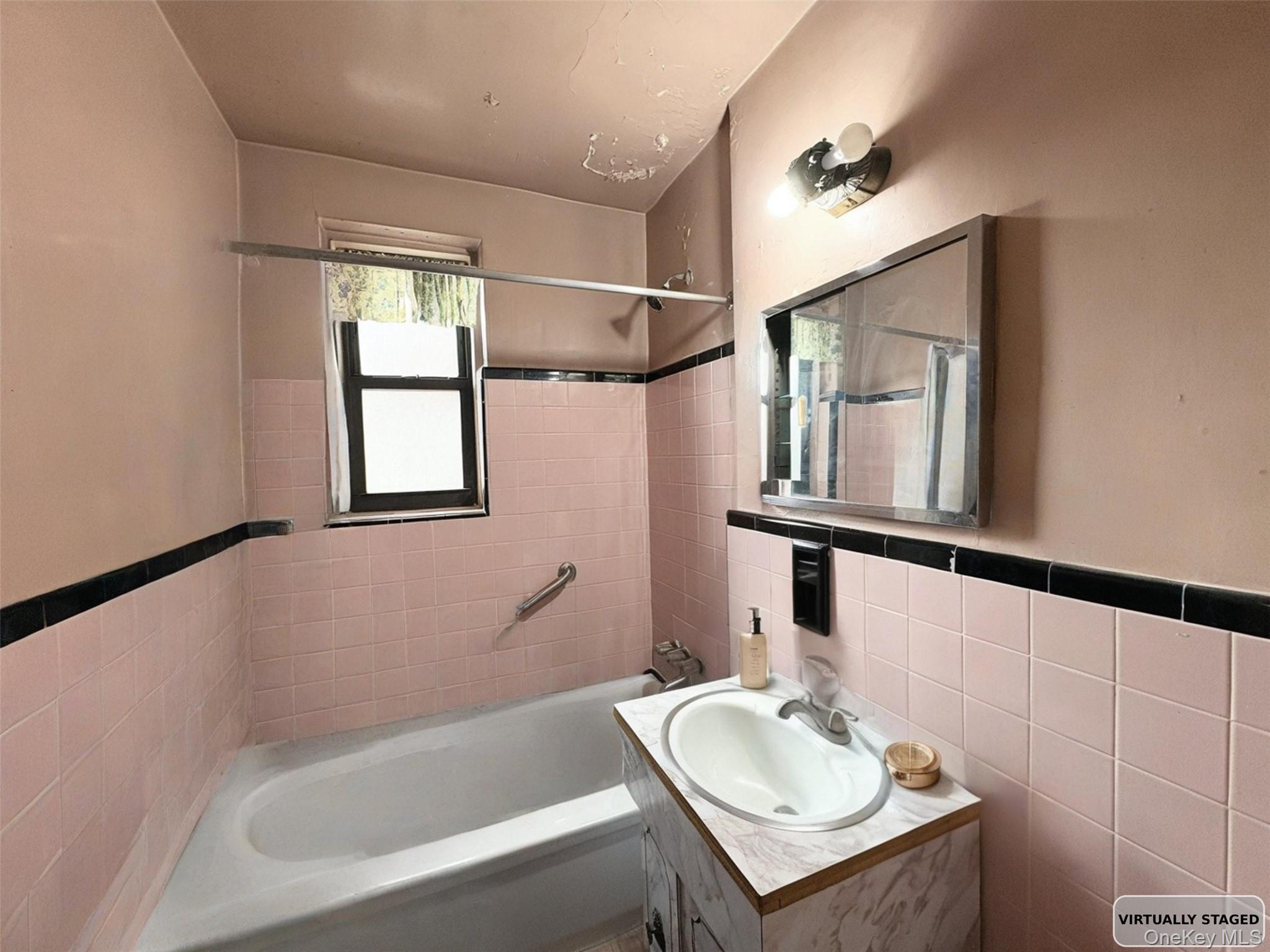 142-21 26th Avenue 4F