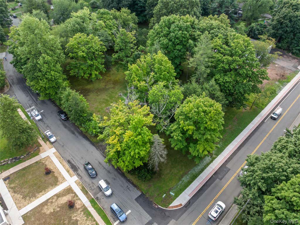 Photo of 1 Langeries Drive, Monsey, NY 10952 (MLS # 1040579)