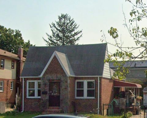 13107 Francis Lewis Boulevard Laurelton NY 11413