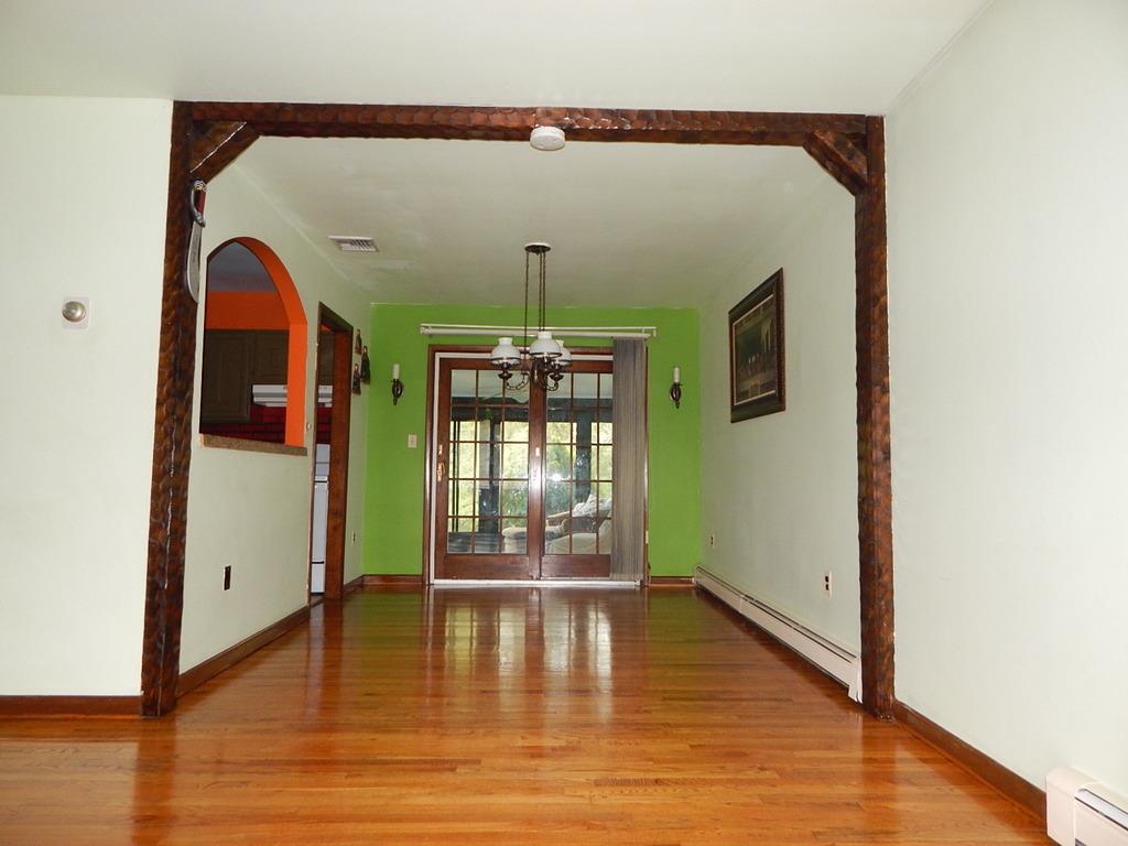 141 Oak Street, Newburgh, New York image 6
