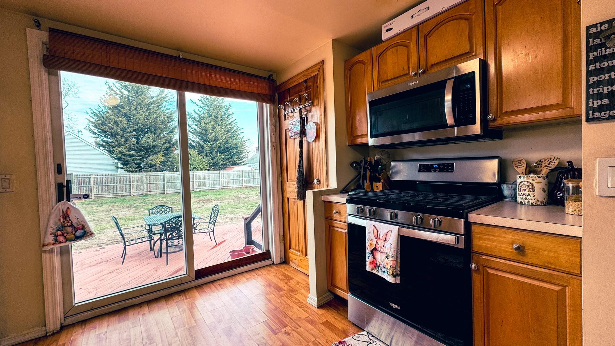7 W Oak Street, Islip, Florida image 26