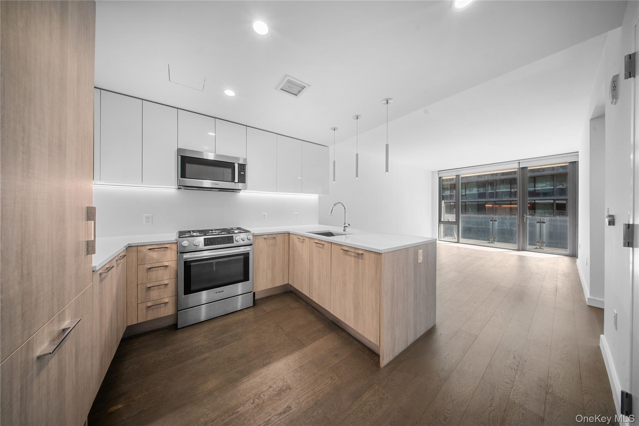 131-05 40th Road 17M