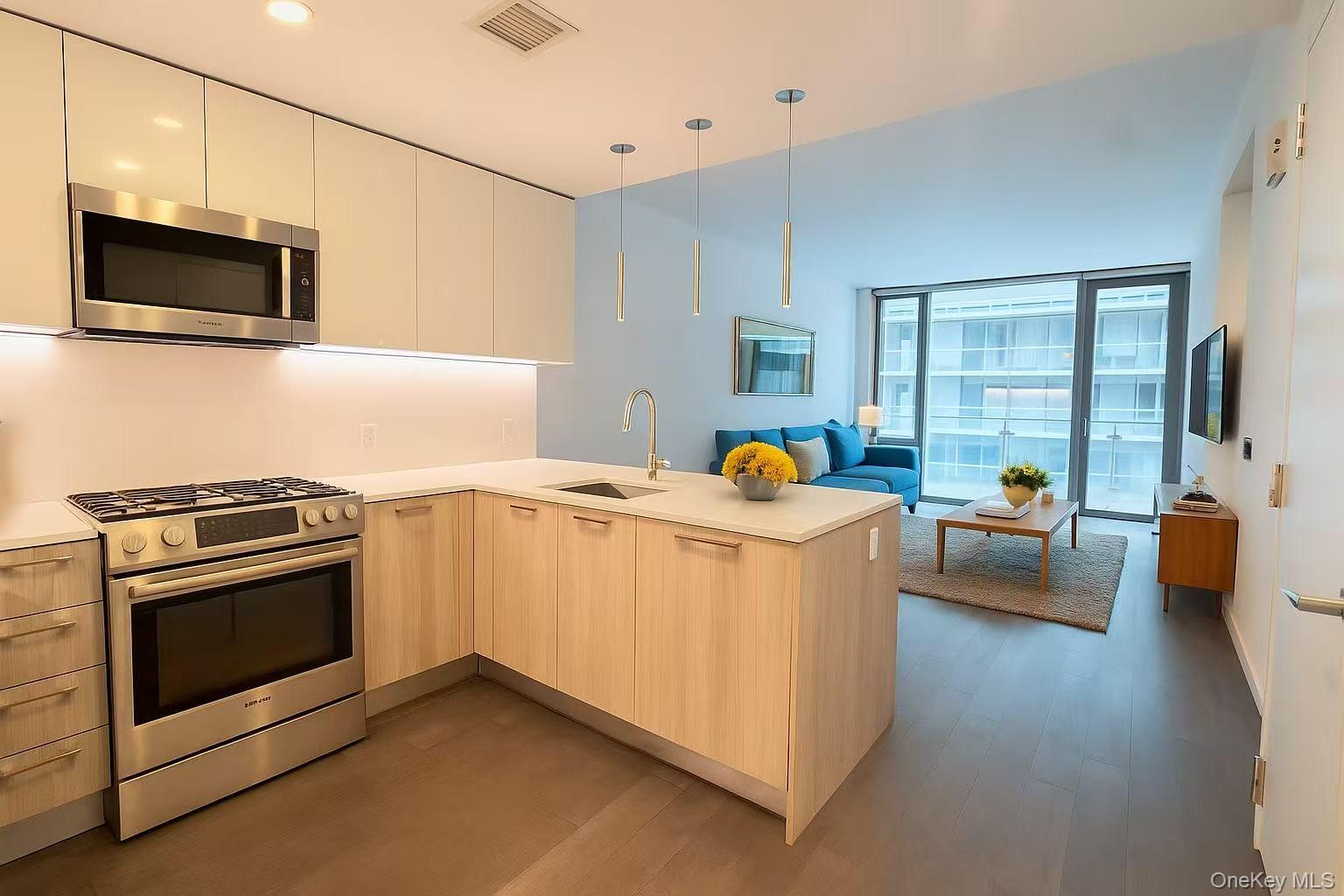 131-05 40th Road 17M