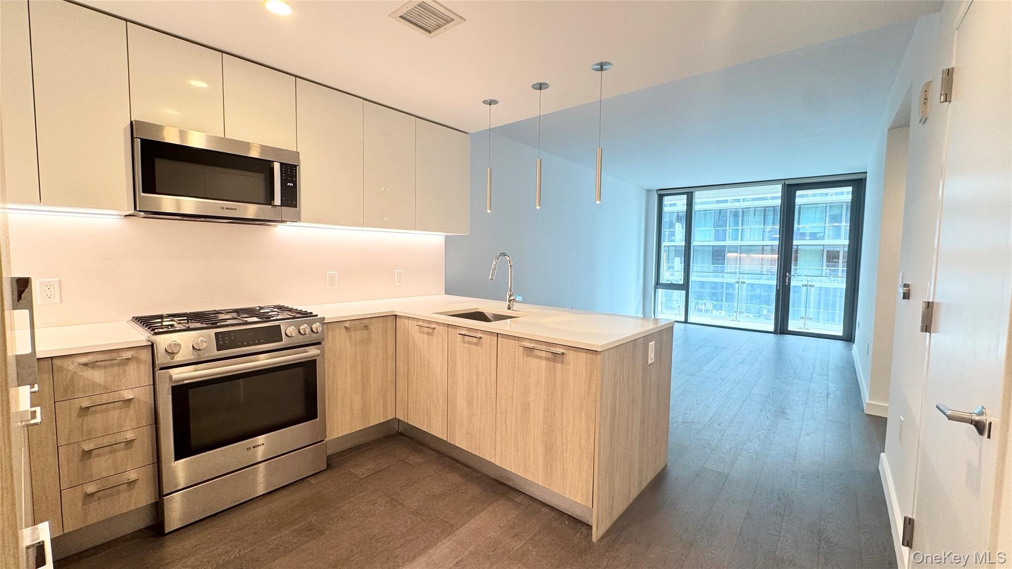 131-05 40th Road 17M