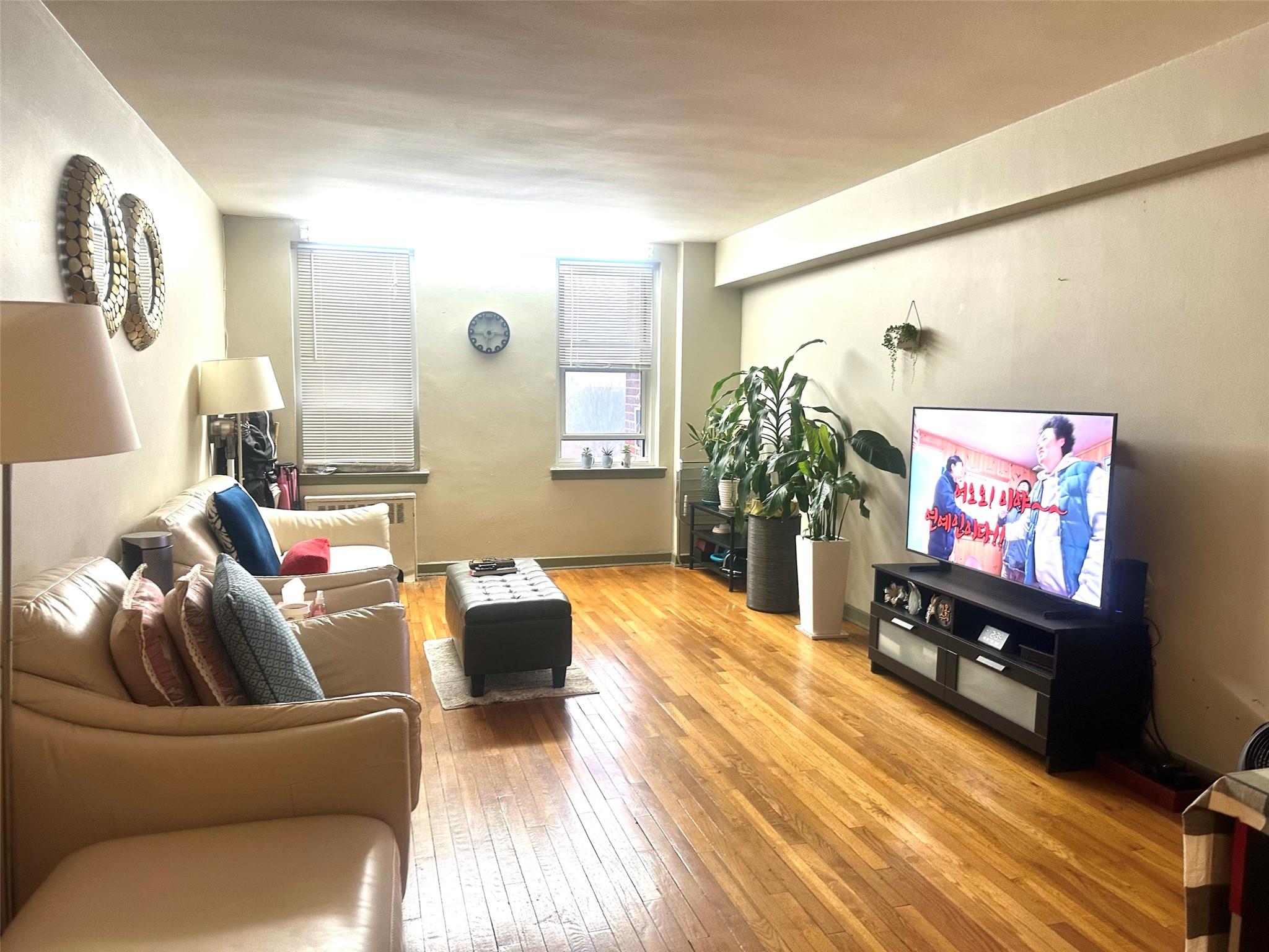 30-11 Parsons Boulevard #5A, Flushing, New York image 3