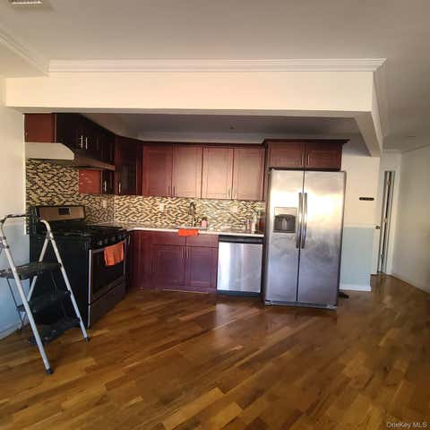 Apartment For Rent - 10442 164th Street<br/> Jamaica, NY 11433