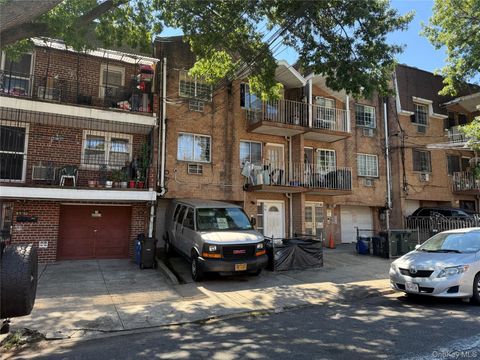 5748 Van Doren Street Corona NY 11368