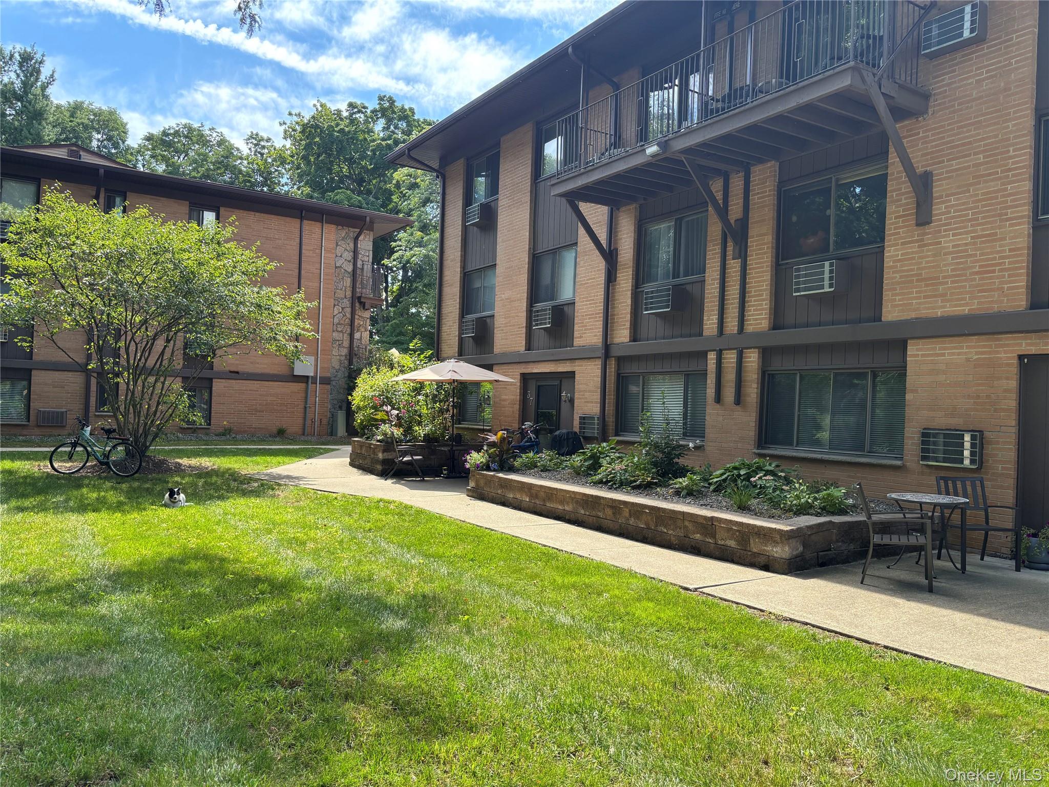10 Oakwood Terrace 37