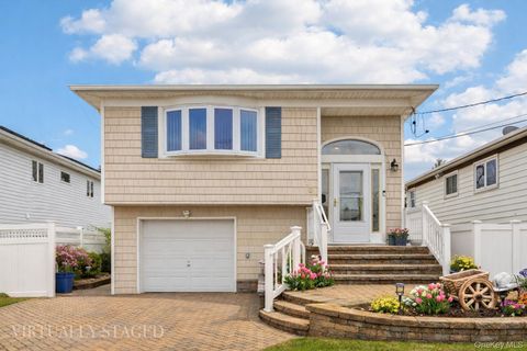 108 Lee Avenue Babylon NY 11702