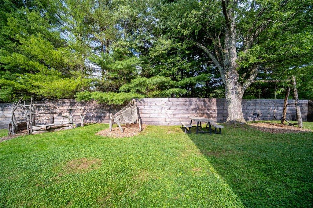 2946 Lucas Turnpike, Accord, New York image 29