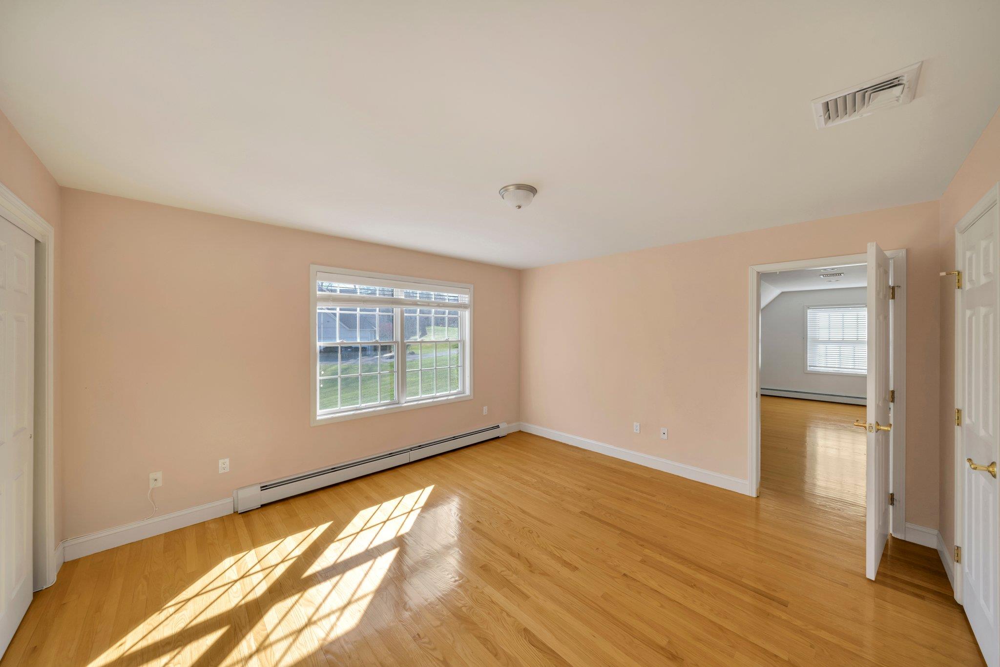 25 Charnwood Drive, Suffern, New York image 29
