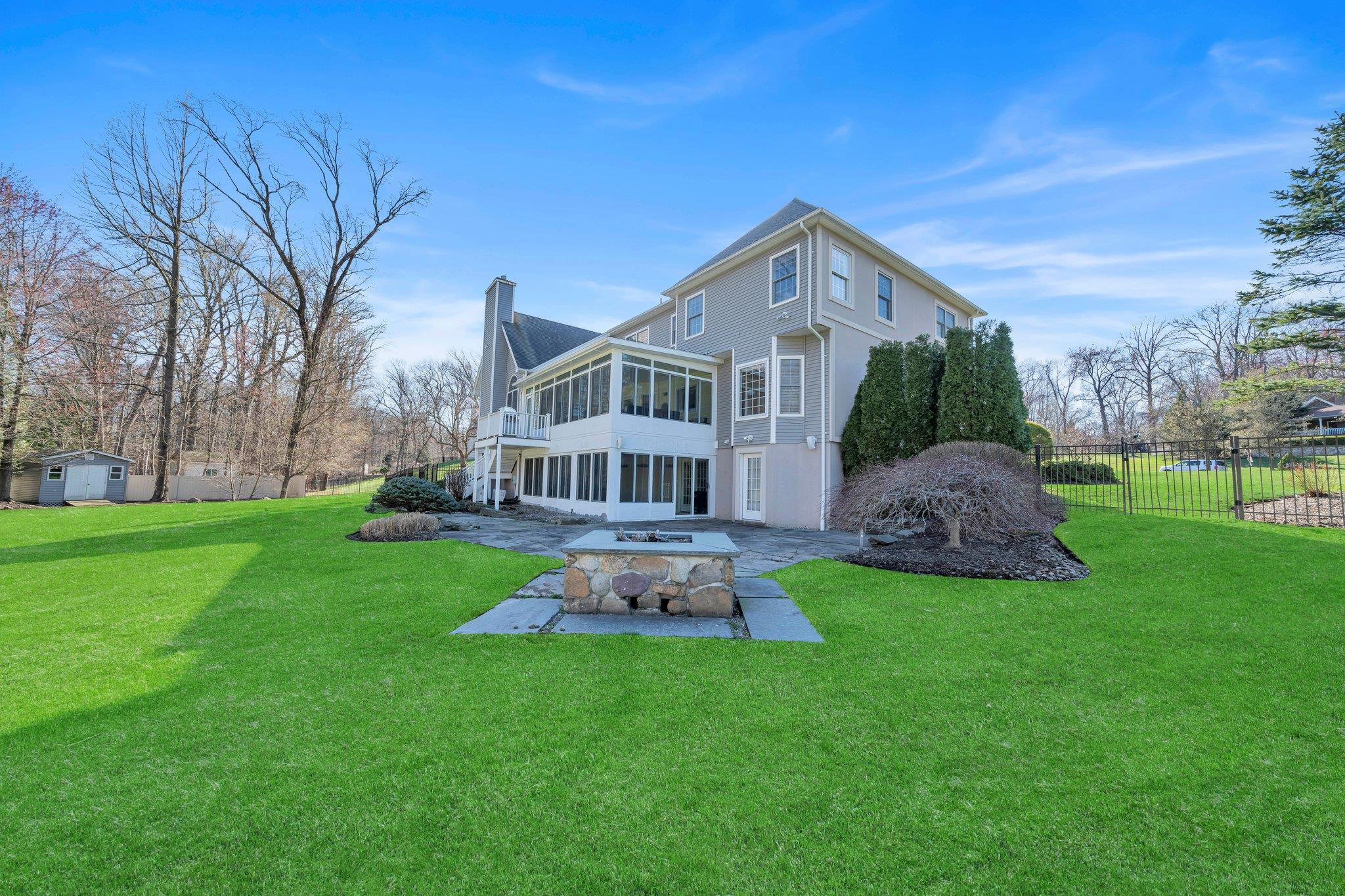 25 Charnwood Drive, Suffern, New York image 44