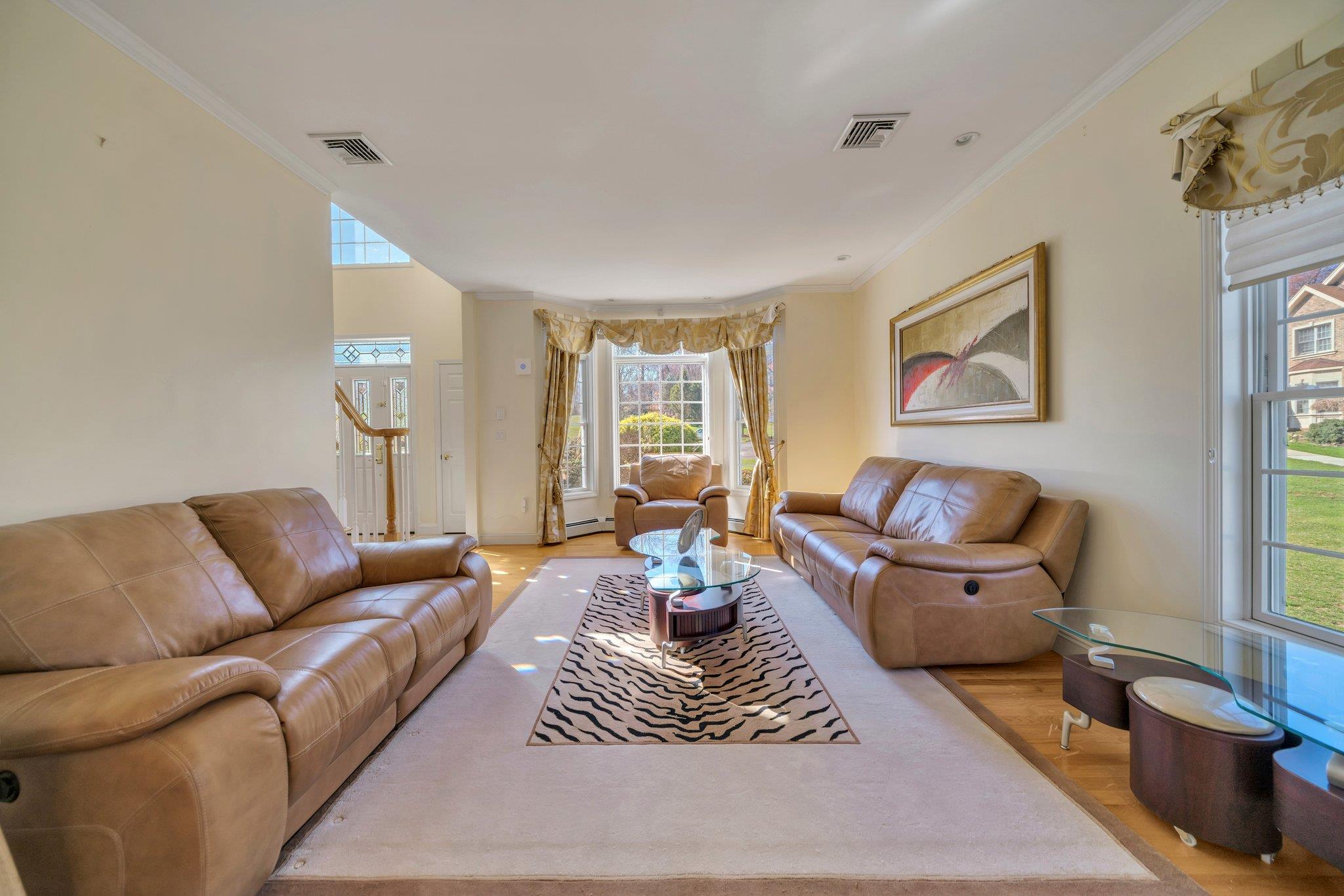 25 Charnwood Drive, Suffern, New York image 9