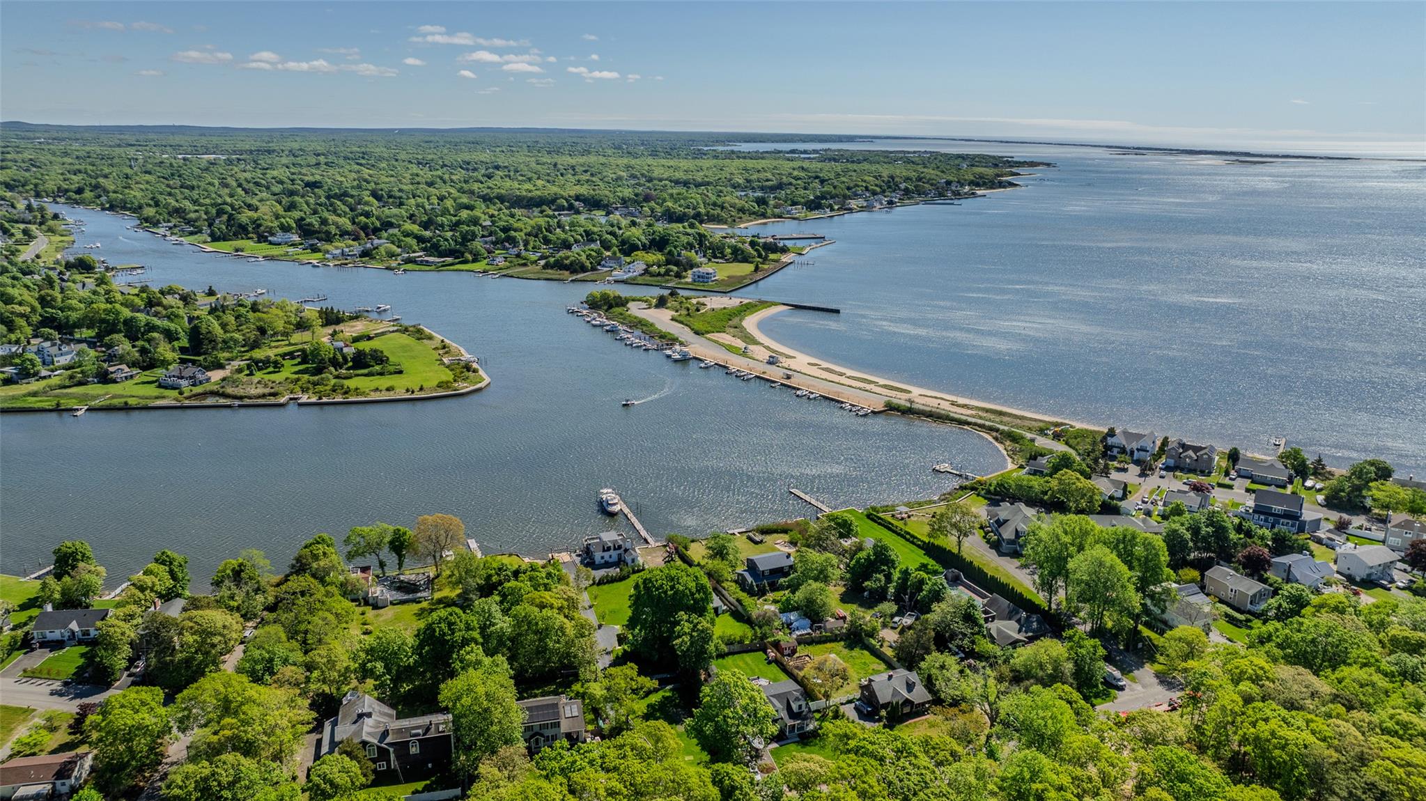53 Old Neck Road, Center Moriches, New York image 41
