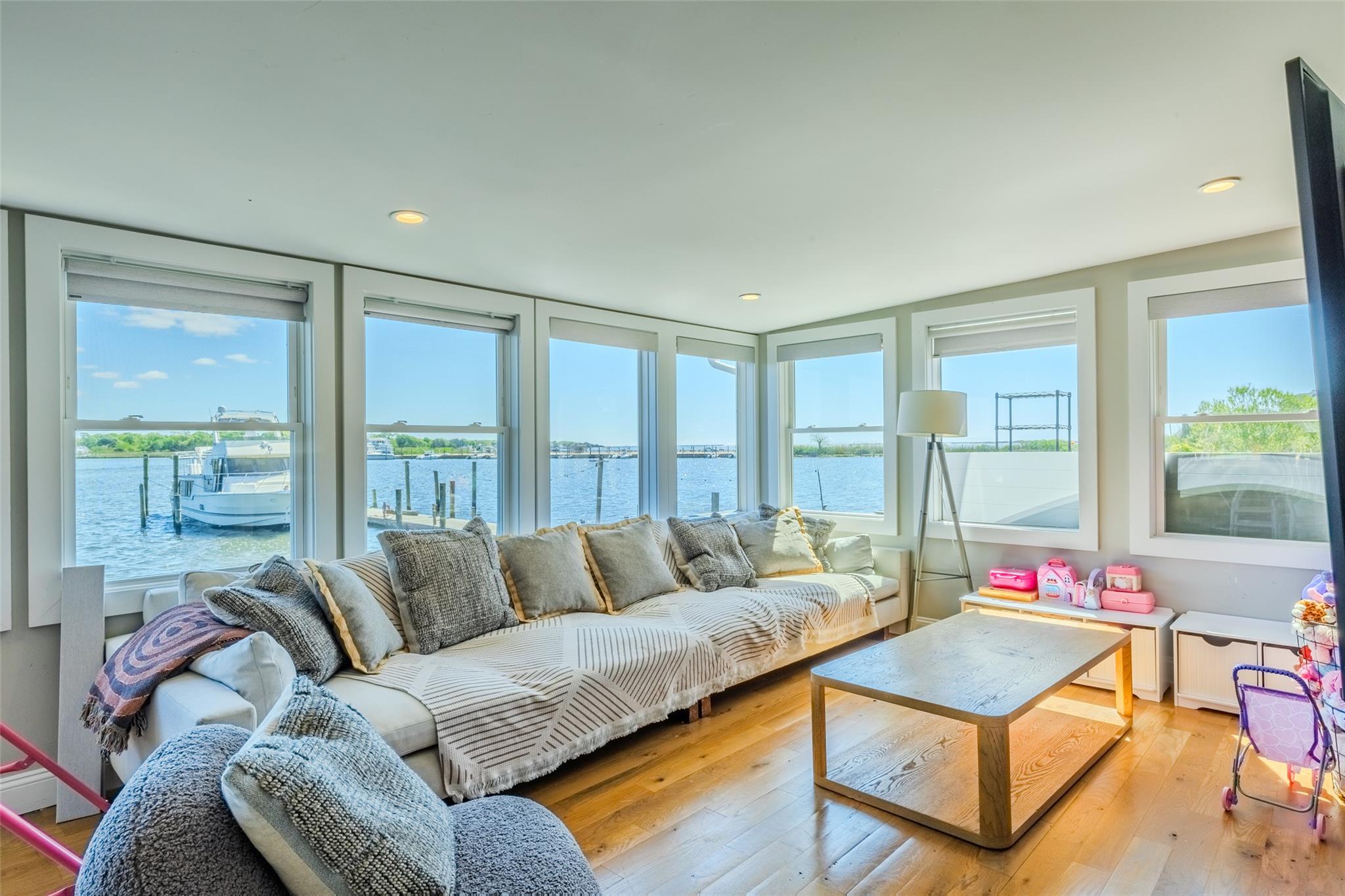 53 Old Neck Road, Center Moriches, New York image 3
